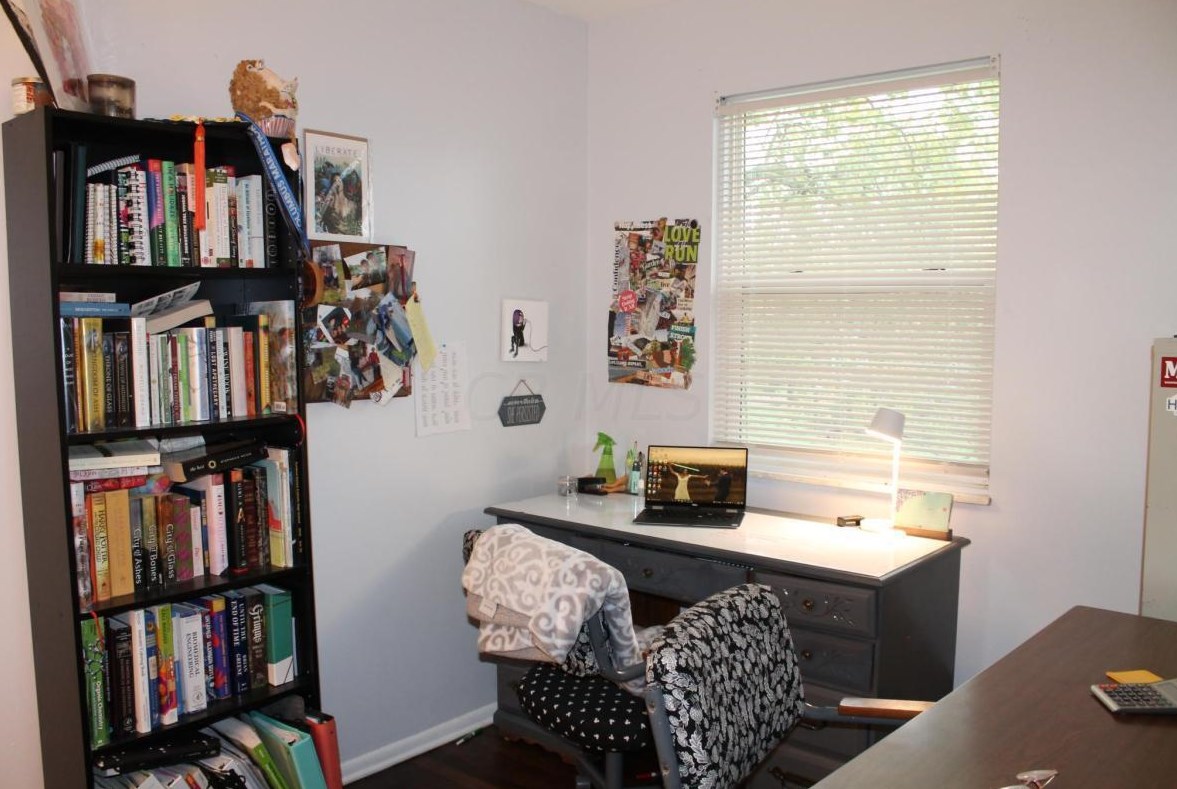 3033 Rotunda Ct, Columbus OH 43232-3921 exterior