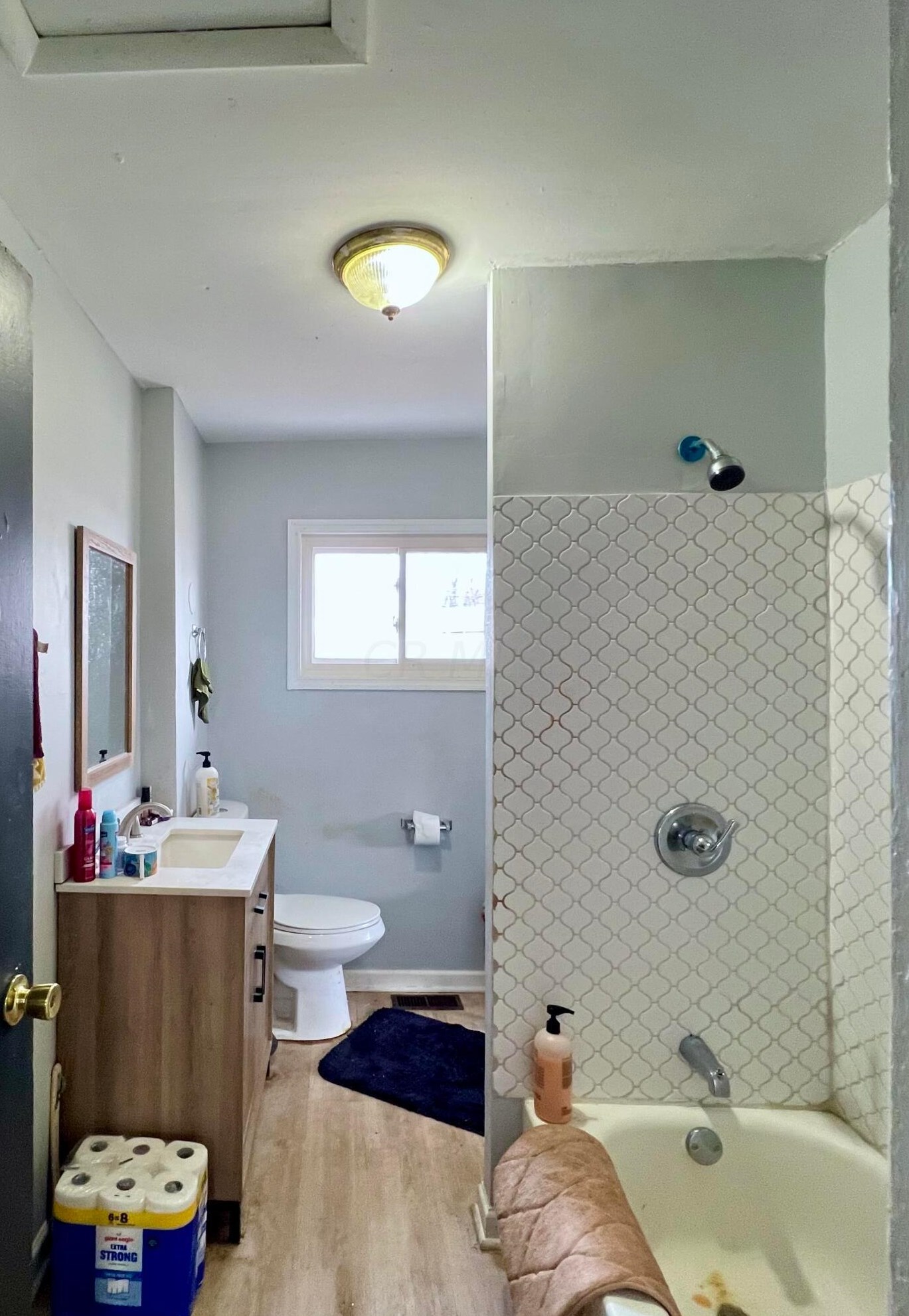 2514 Azelda St, Columbus OH 43211-1124 exterior