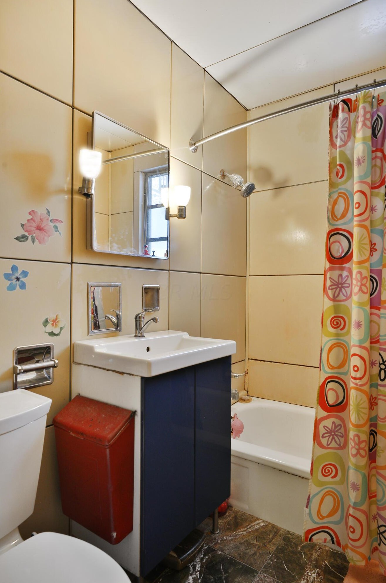 1616 Weber Rd, Columbus OH  43211-1538 exterior