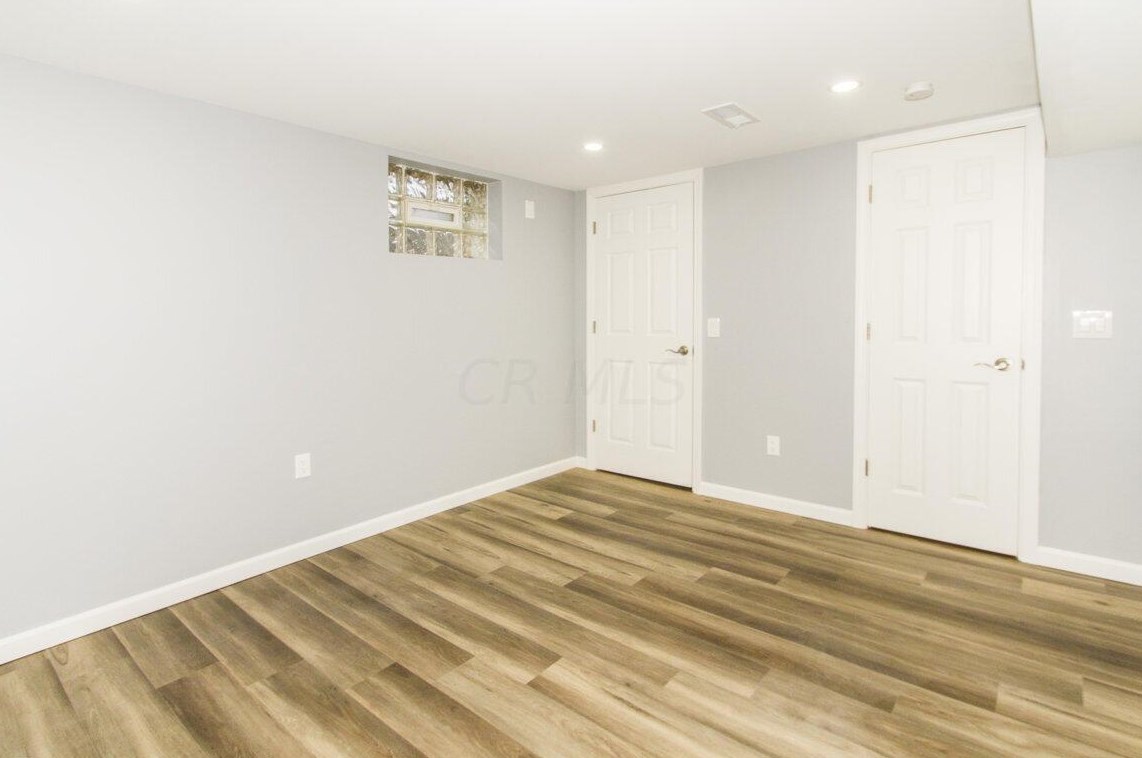 266 Gould Rd, Columbus OH  43209-1152 exterior