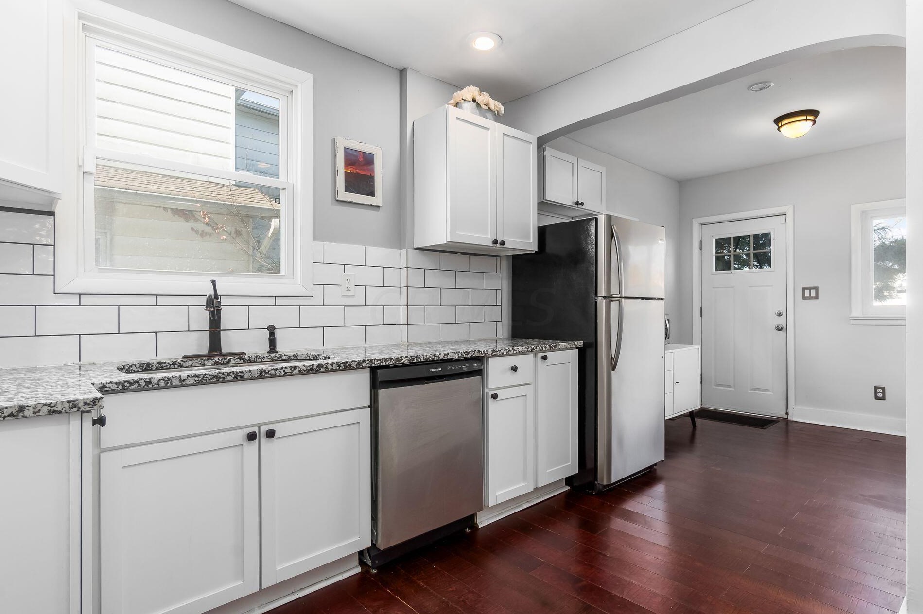 322 Southwood Ave, Columbus OH  43207-1270 exterior