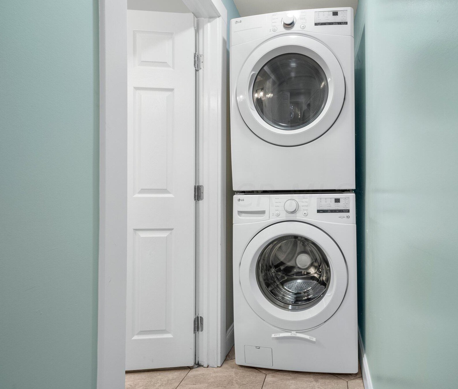 902 Linwood Ave, Columbus OH  43206-1619 exterior