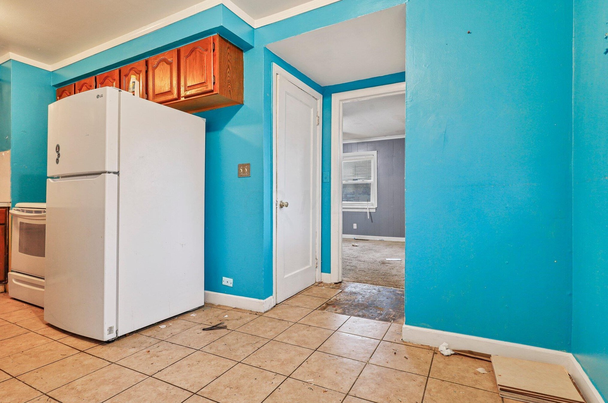 3215 Karl Rd, Columbus OH 43224-4157 exterior