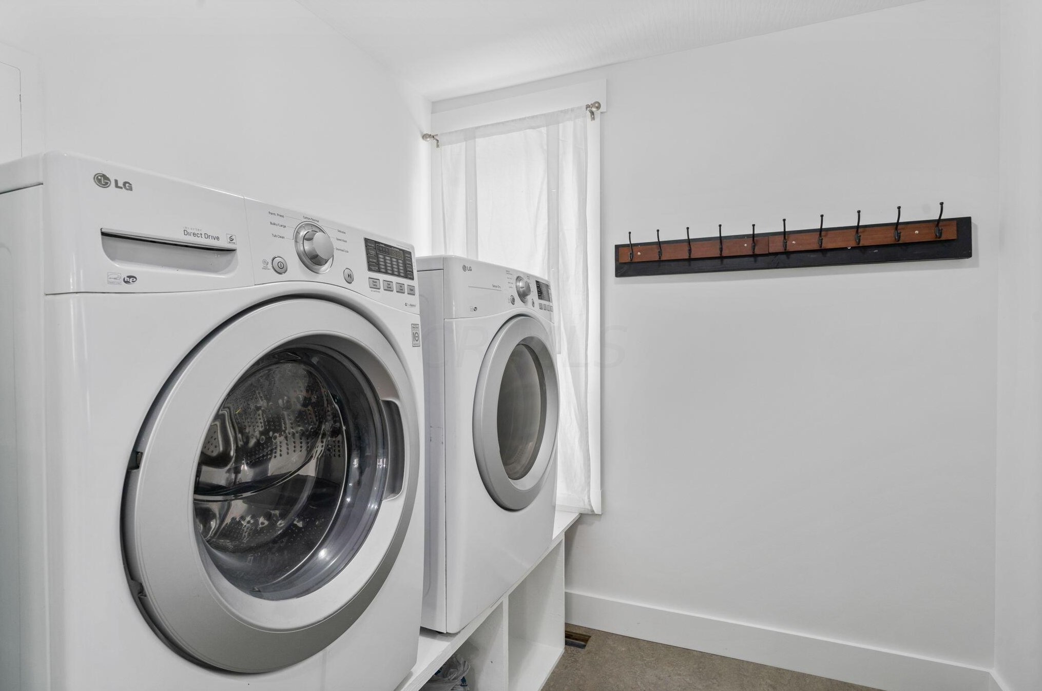 152 2 Ave, Columbus OH 43201-3483 exterior