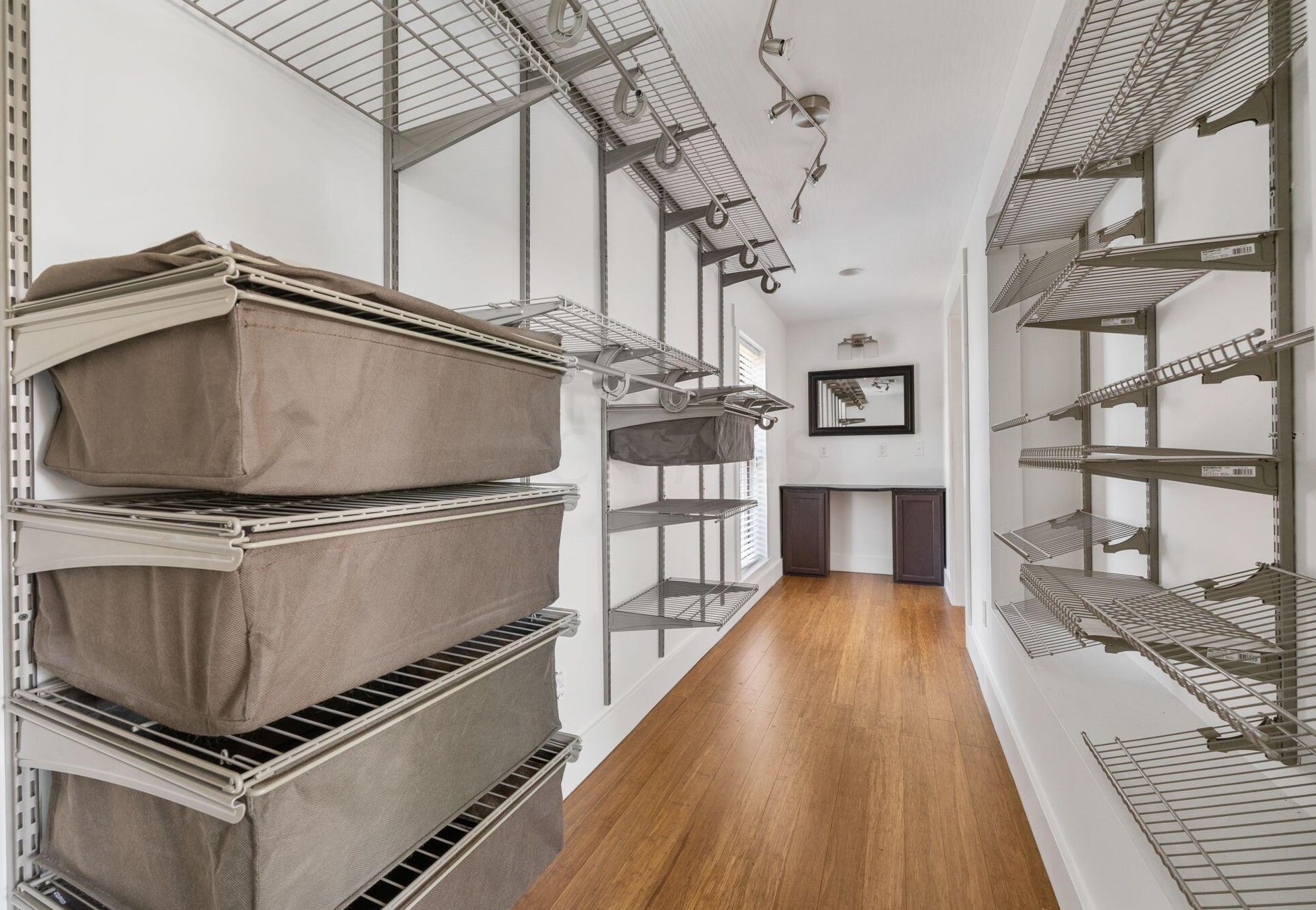 152 2 Ave, Columbus OH 43201-3483 exterior