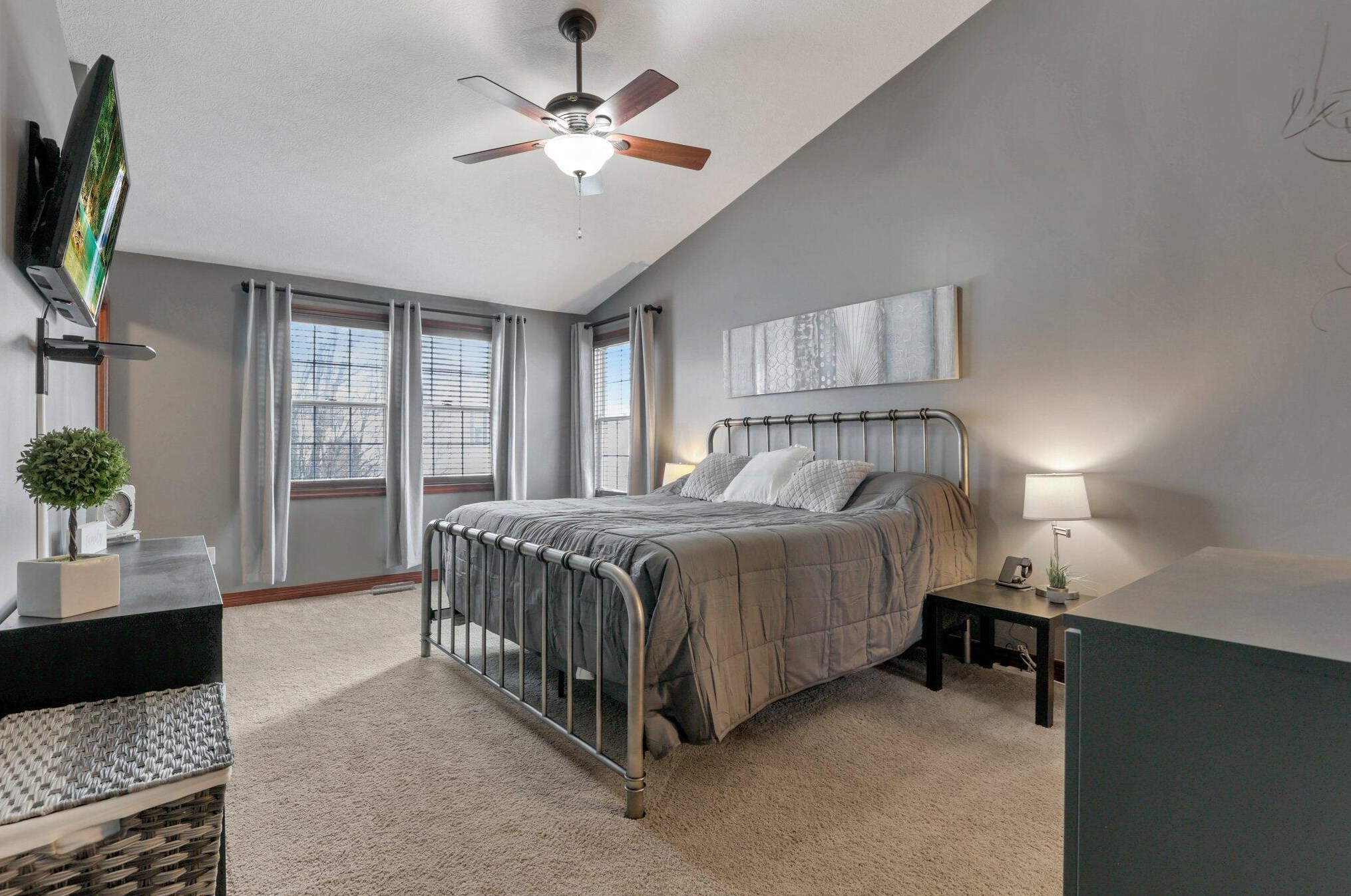 541 Sharar Field Dr, Blacklick OH  43004-9098 exterior