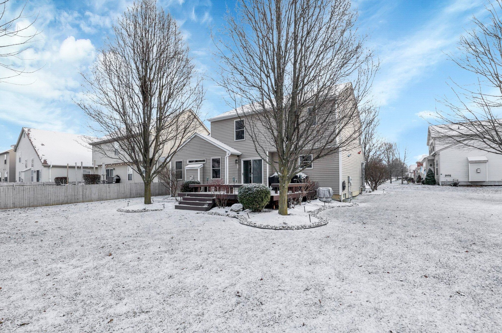 541 Sharar Field Dr, Blacklick OH  43004-9098 exterior