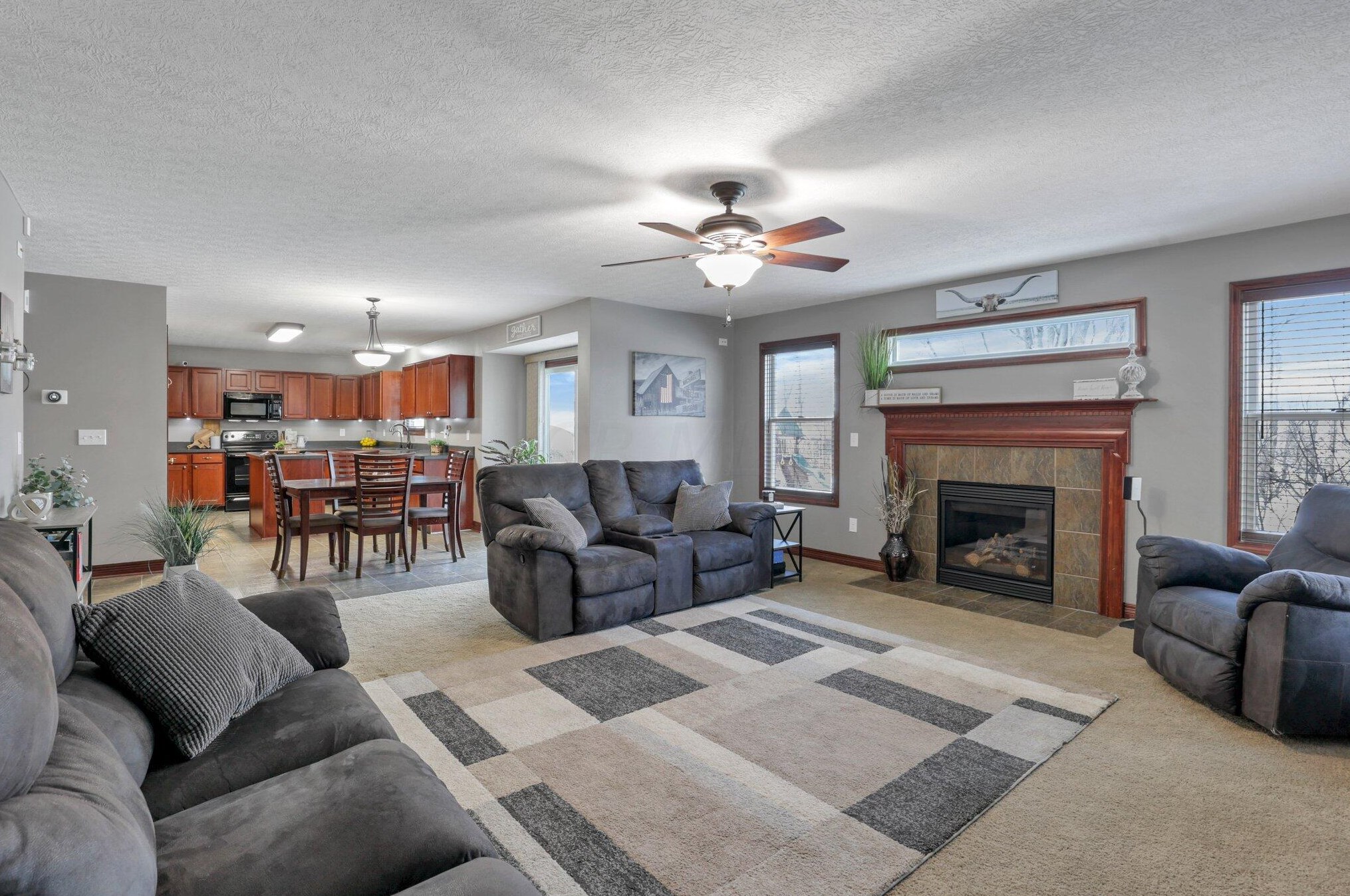 541 Sharar Field Dr, Blacklick OH  43004-9098 exterior