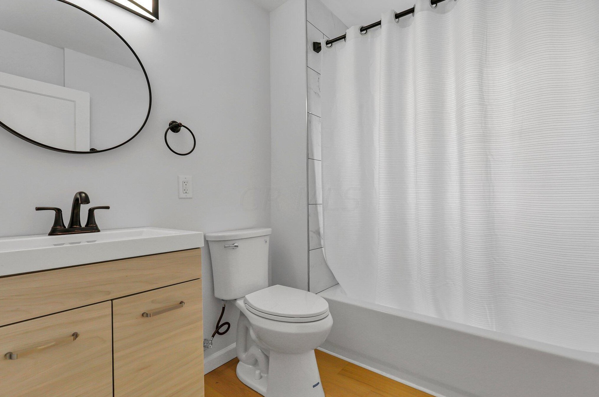 199 Hague Ave, Columbus OH  43204-2611 exterior