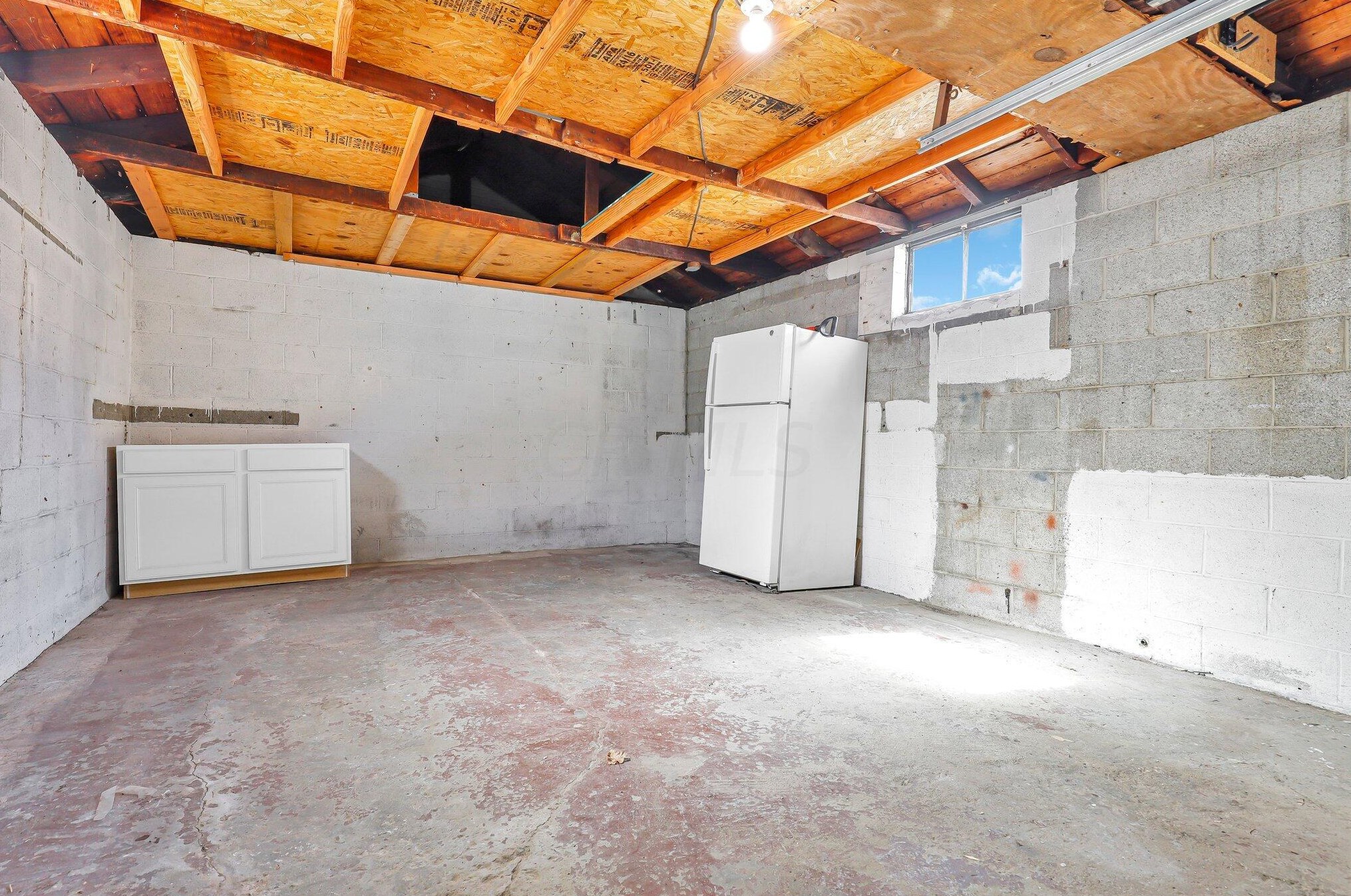 199 Hague Ave, Columbus OH  43204-2611 exterior