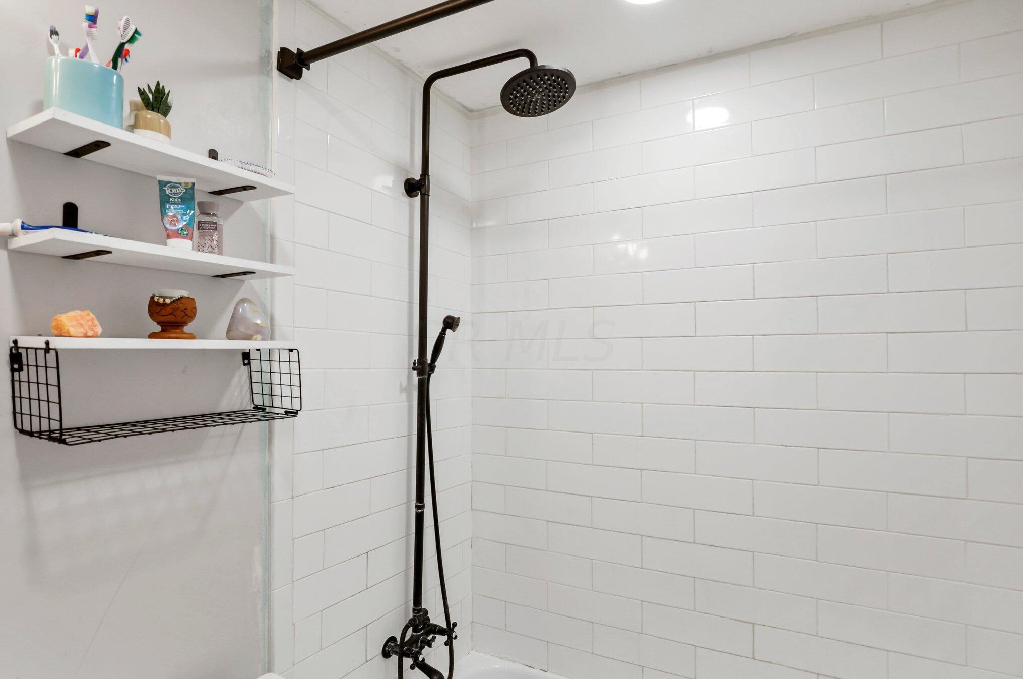 713 Brannon Dr, Lancaster OH  43130-2364 exterior