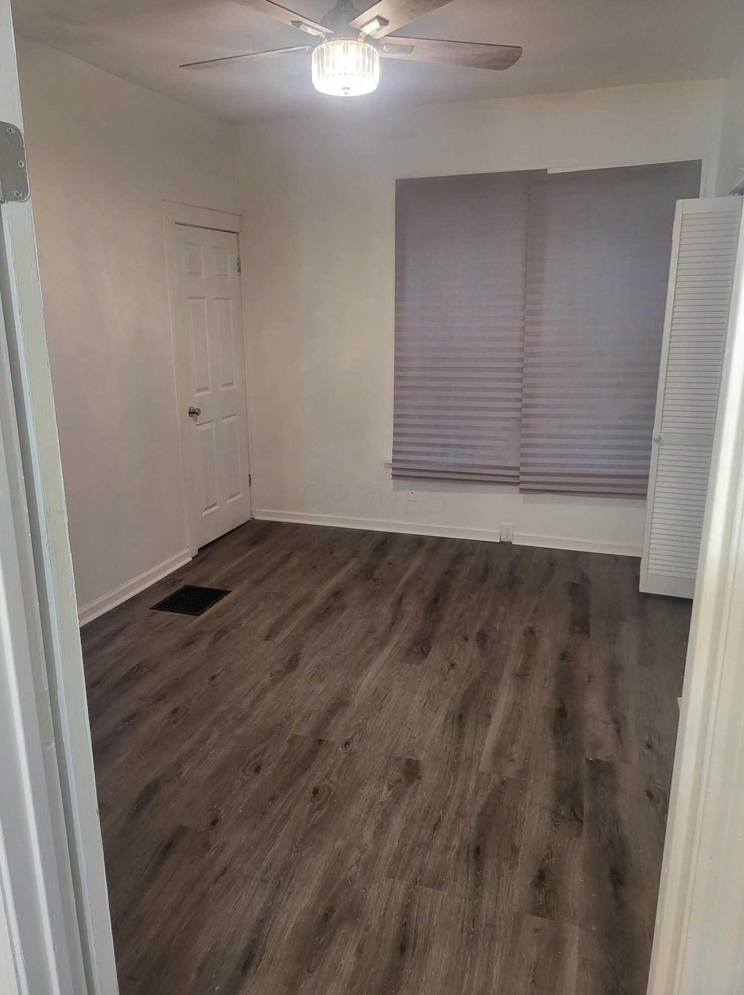 99 Ter Ave, Columbus OH 43204-3733 exterior