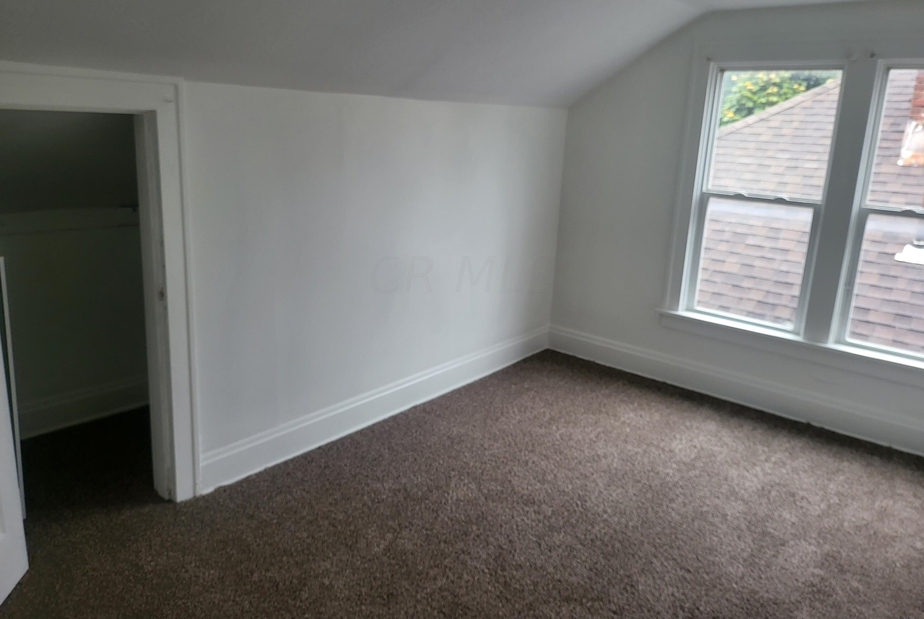 99 Ter Ave, Columbus OH 43204-3733 exterior