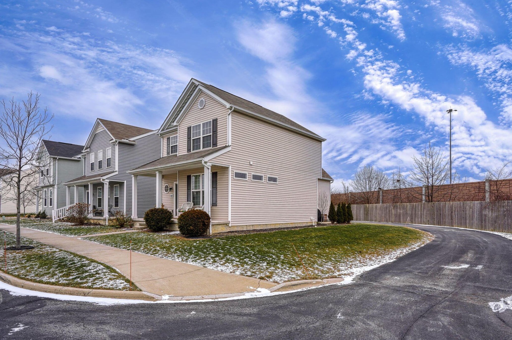 5685 Alliance Way, Columbus OH 43228-8948 exterior