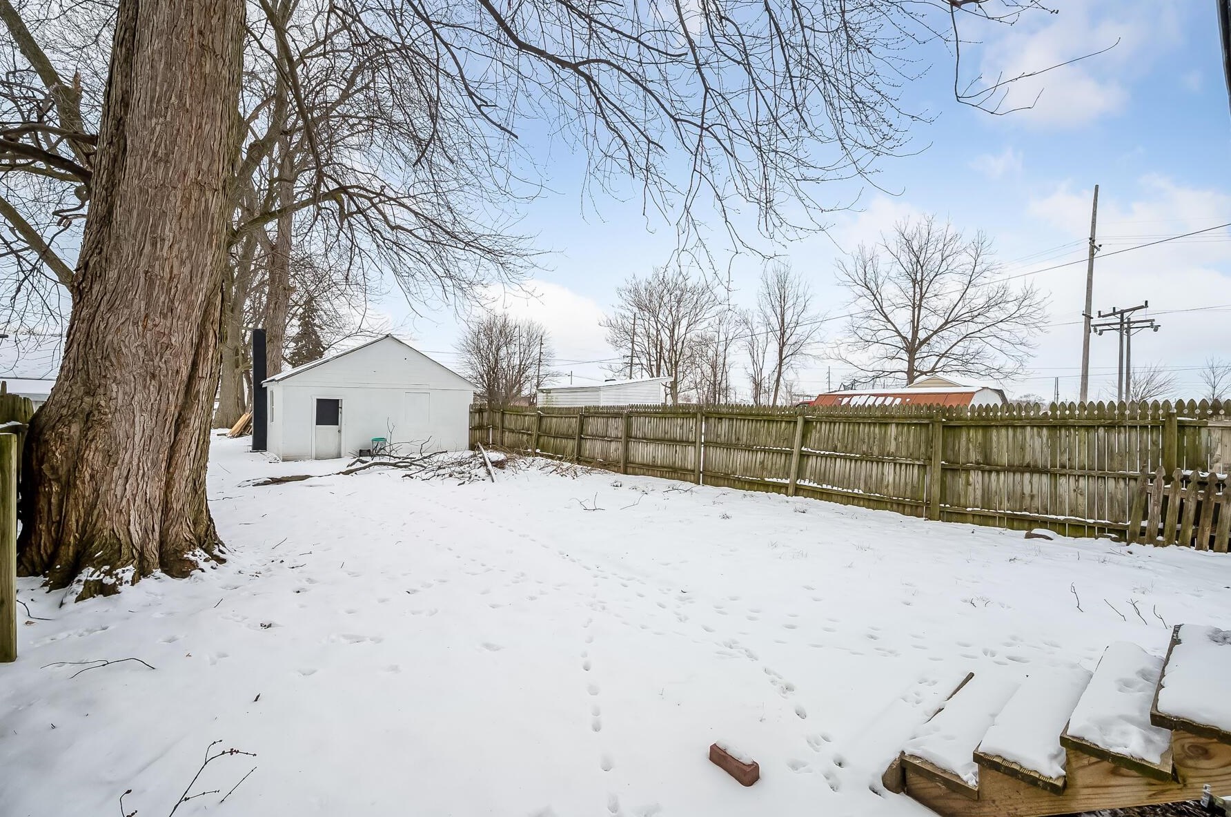 389 Fahey St, Marion OH  43302-2221 exterior