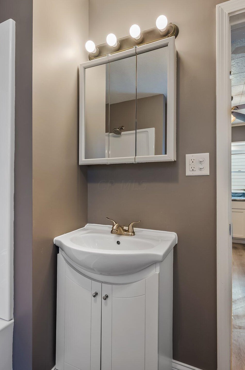 389 Fahey St, Marion OH  43302-2221 exterior