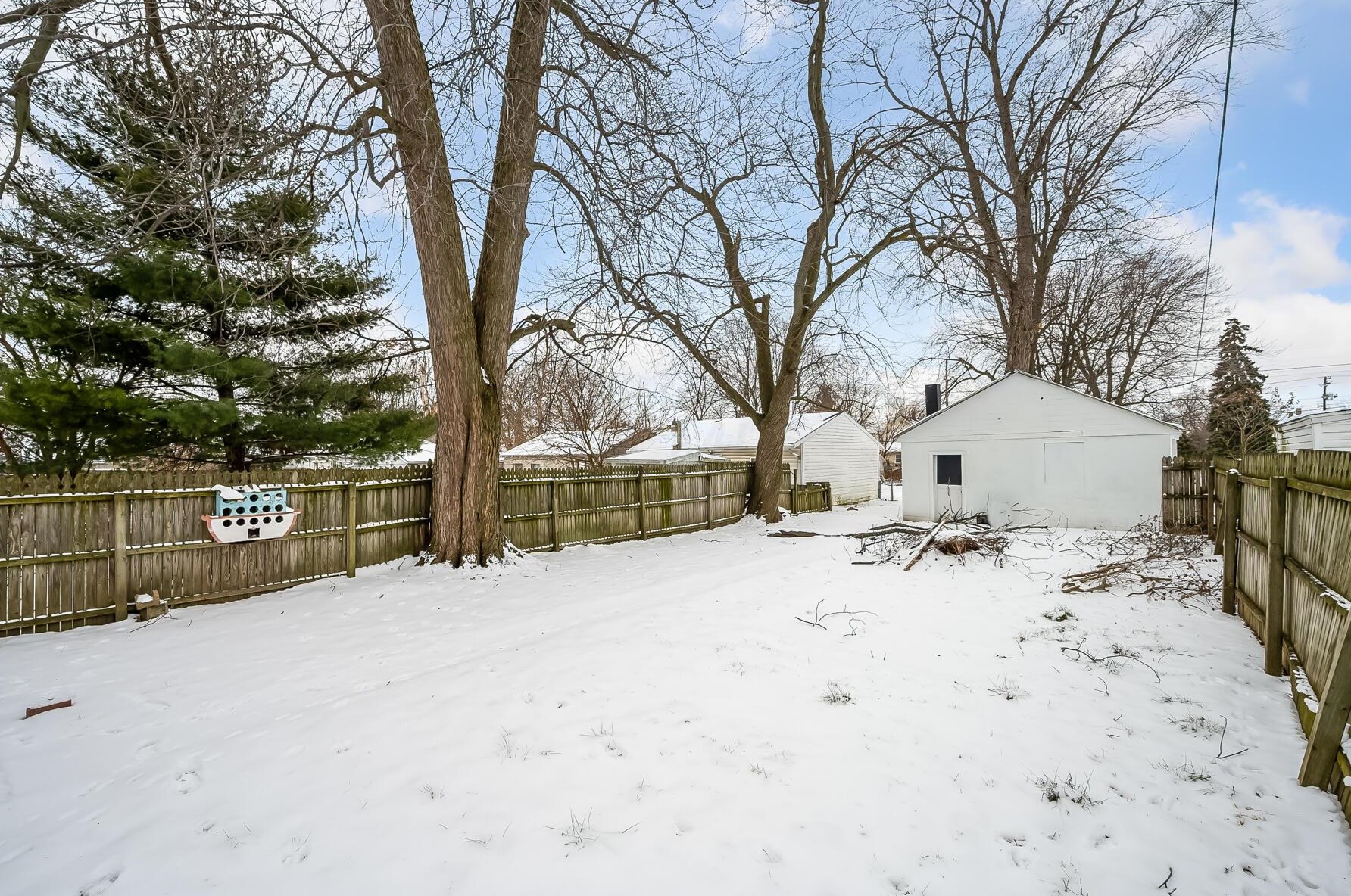 389 Fahey St, Marion OH  43302-2221 exterior