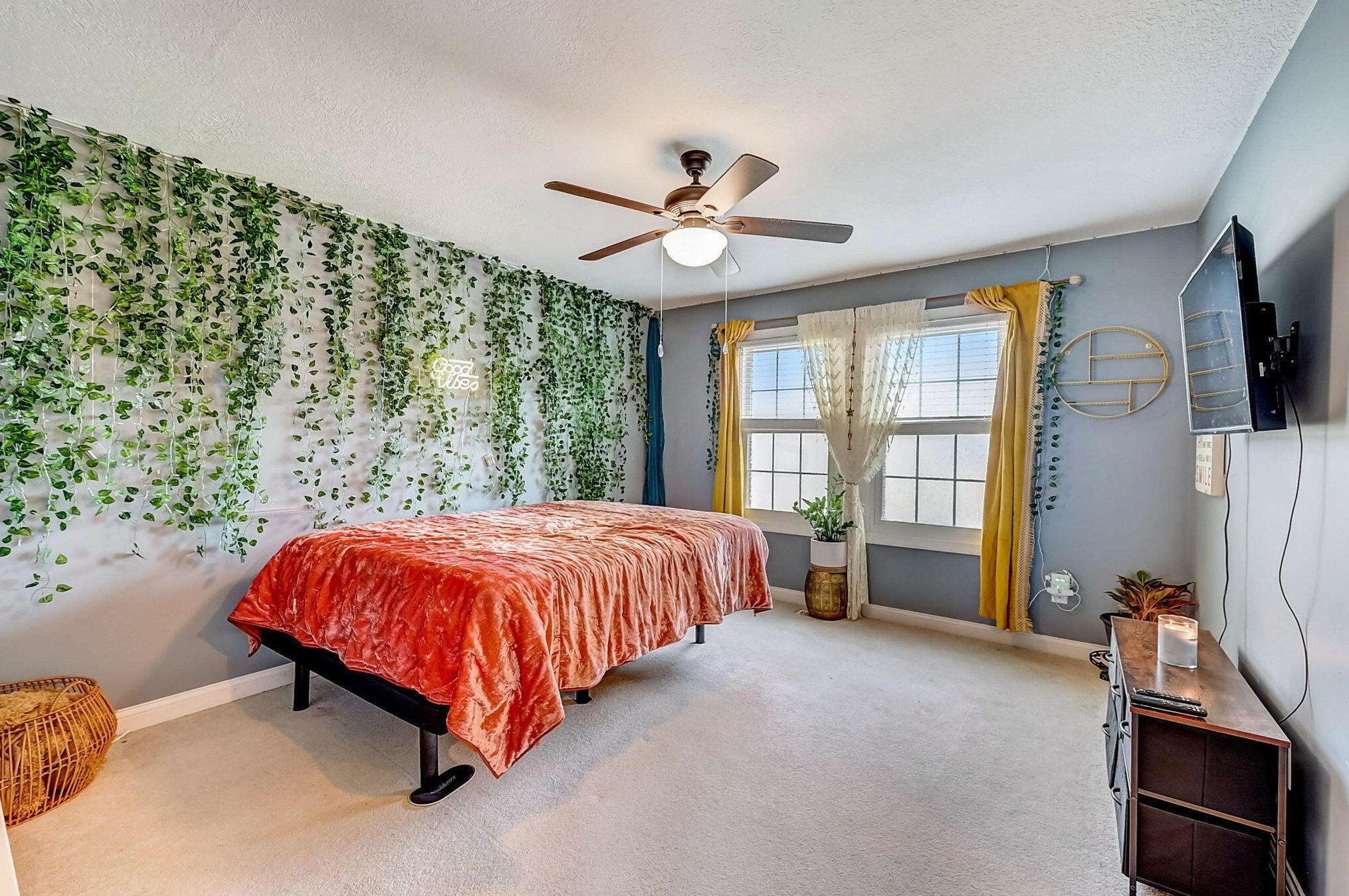 13201 Silver Brook Dr, Pickerington OH  43147-8145 exterior