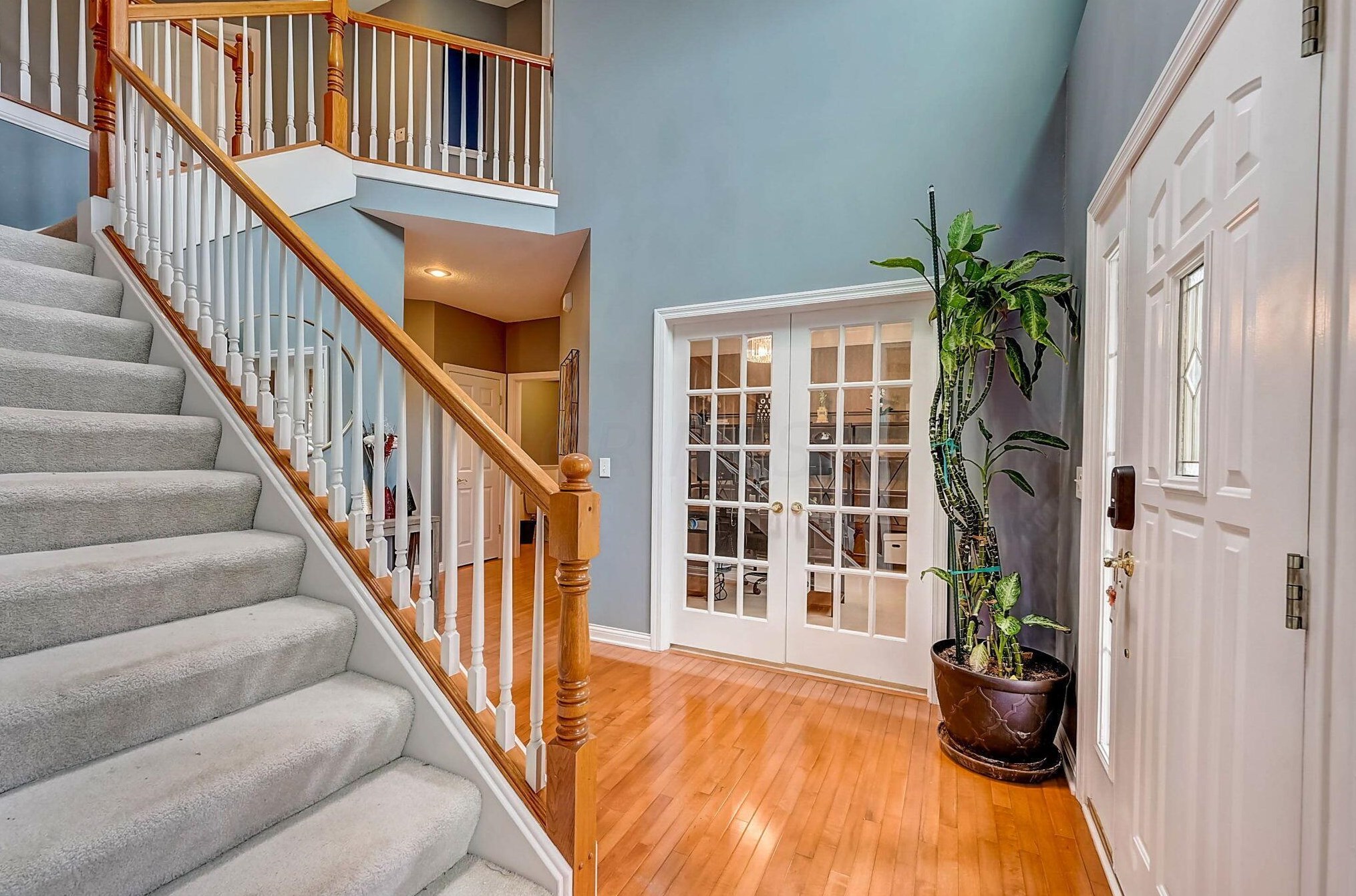 13201 Silver Brook Dr, Pickerington OH  43147-8145 exterior