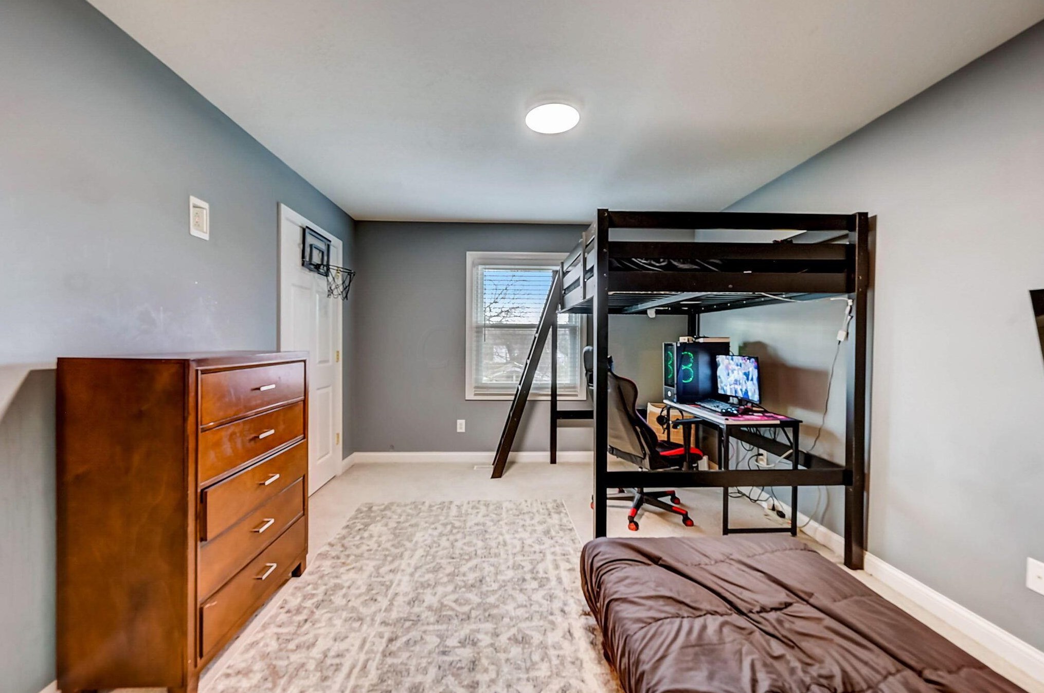 13201 Silver Brook Dr, Pickerington OH  43147-8145 exterior