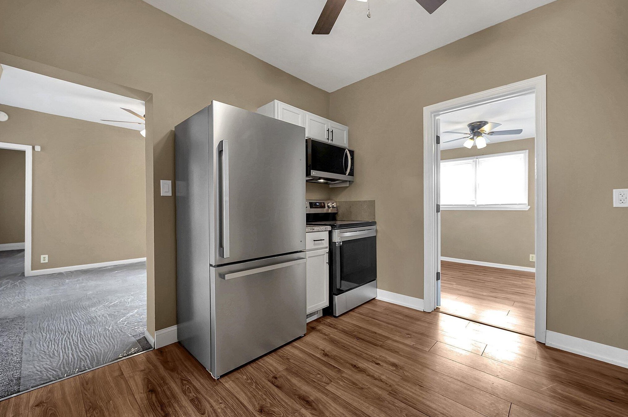 703 Pierce Ave, Lancaster OH 43130-2142 exterior