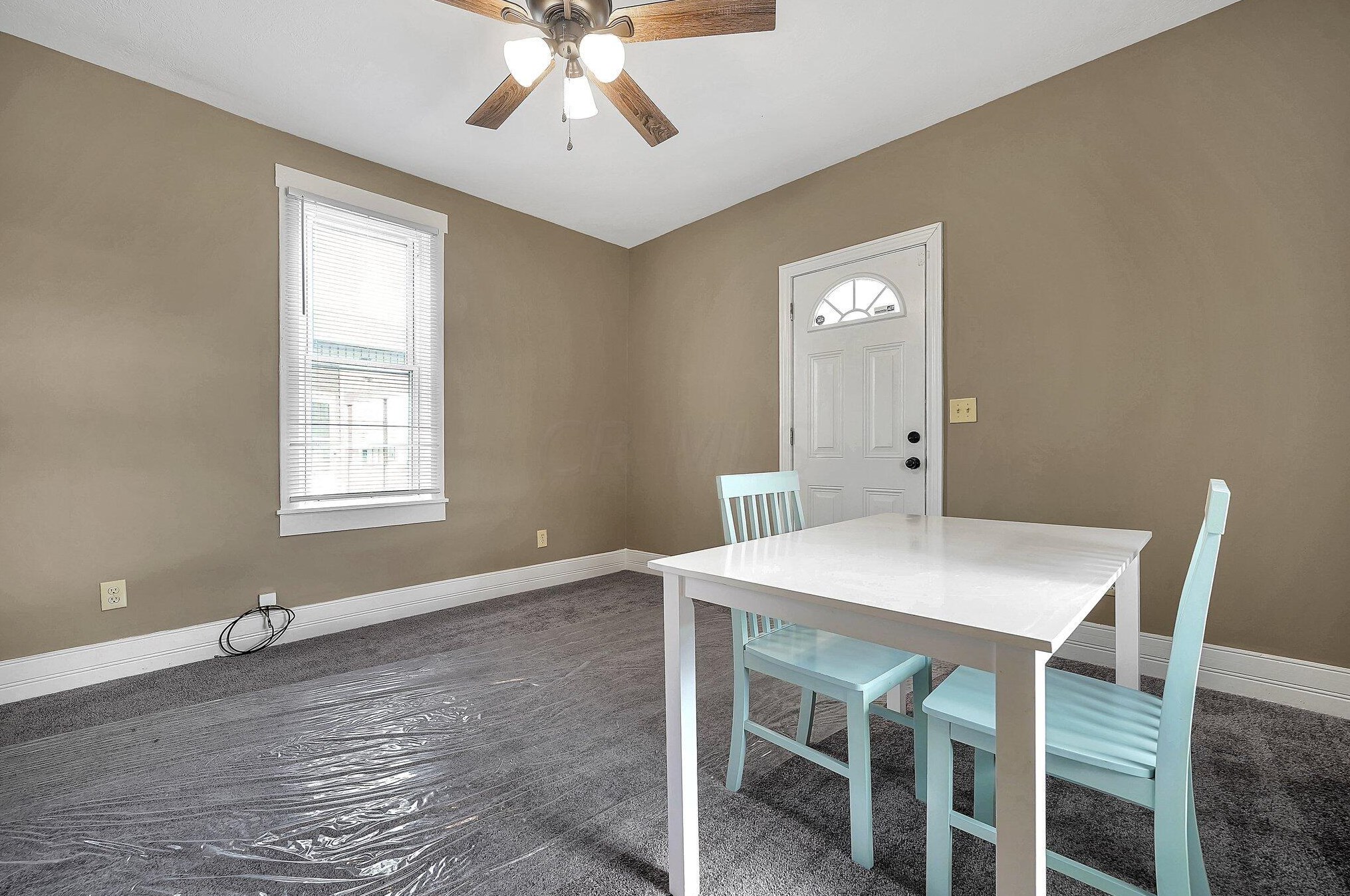 703 Pierce Ave, Lancaster OH 43130-2142 exterior