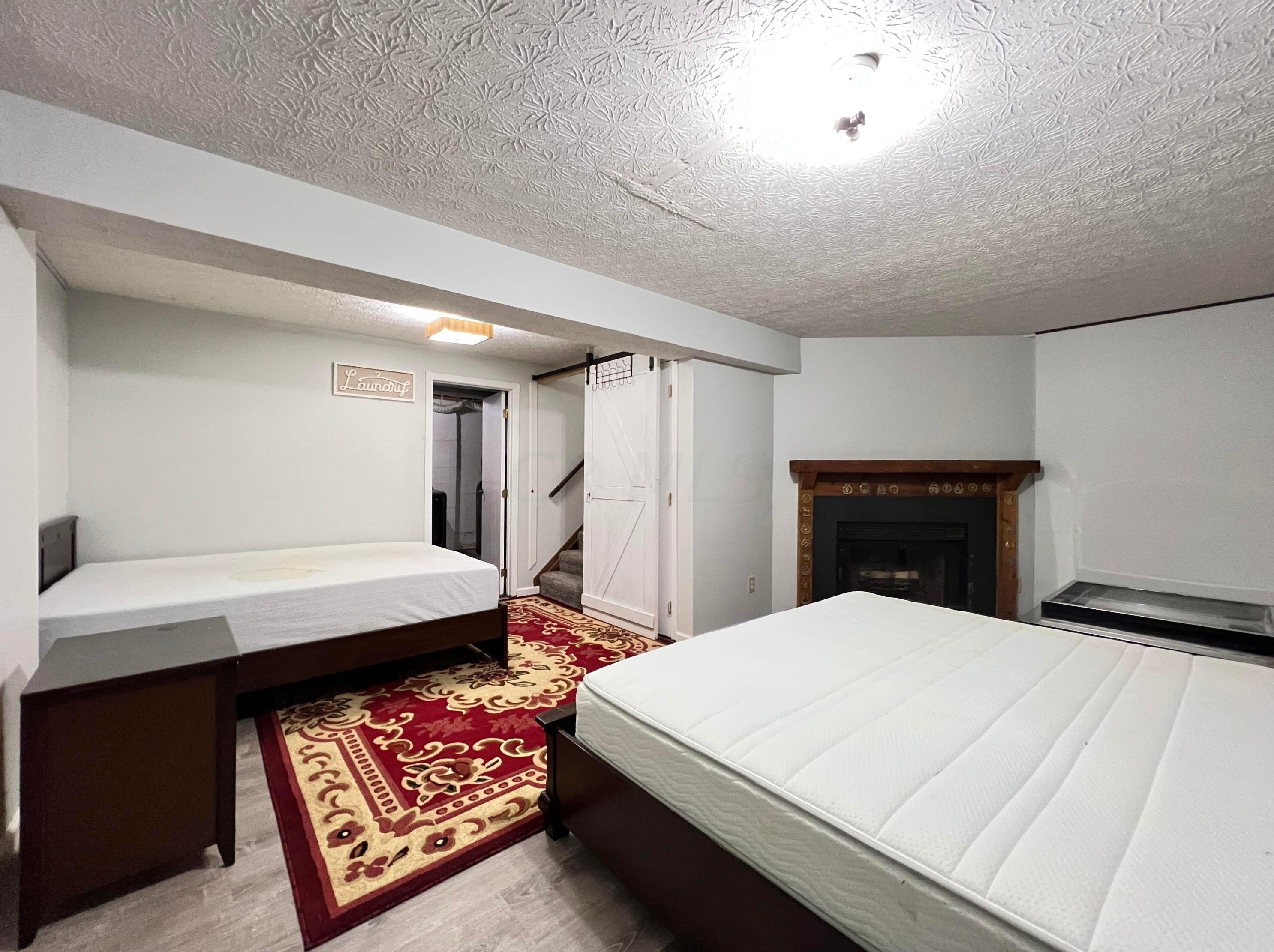 8372 Cliffthorne Way, Columbus OH  43235-1482 exterior