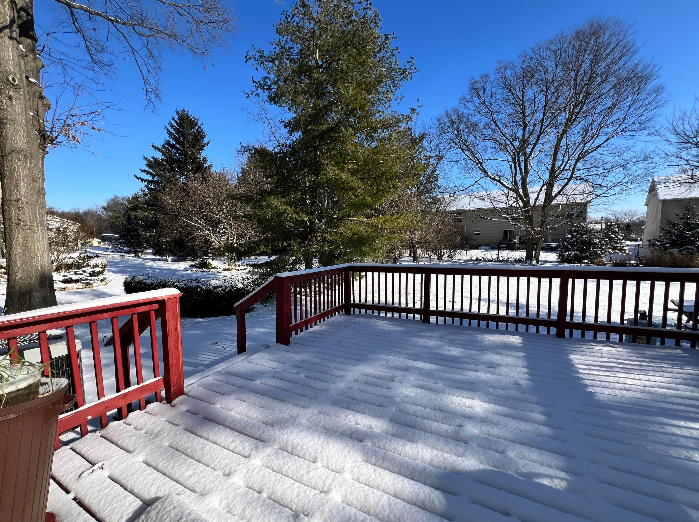 8372 Cliffthorne Way, Columbus OH  43235-1482 exterior