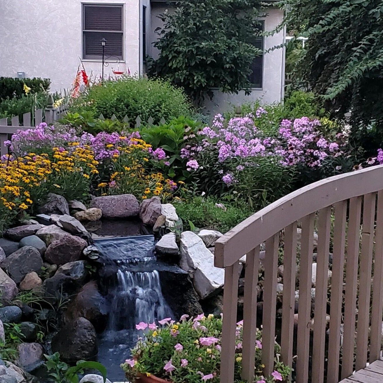 359 Windcroft Dr, Westerville OH  43082-6219 exterior