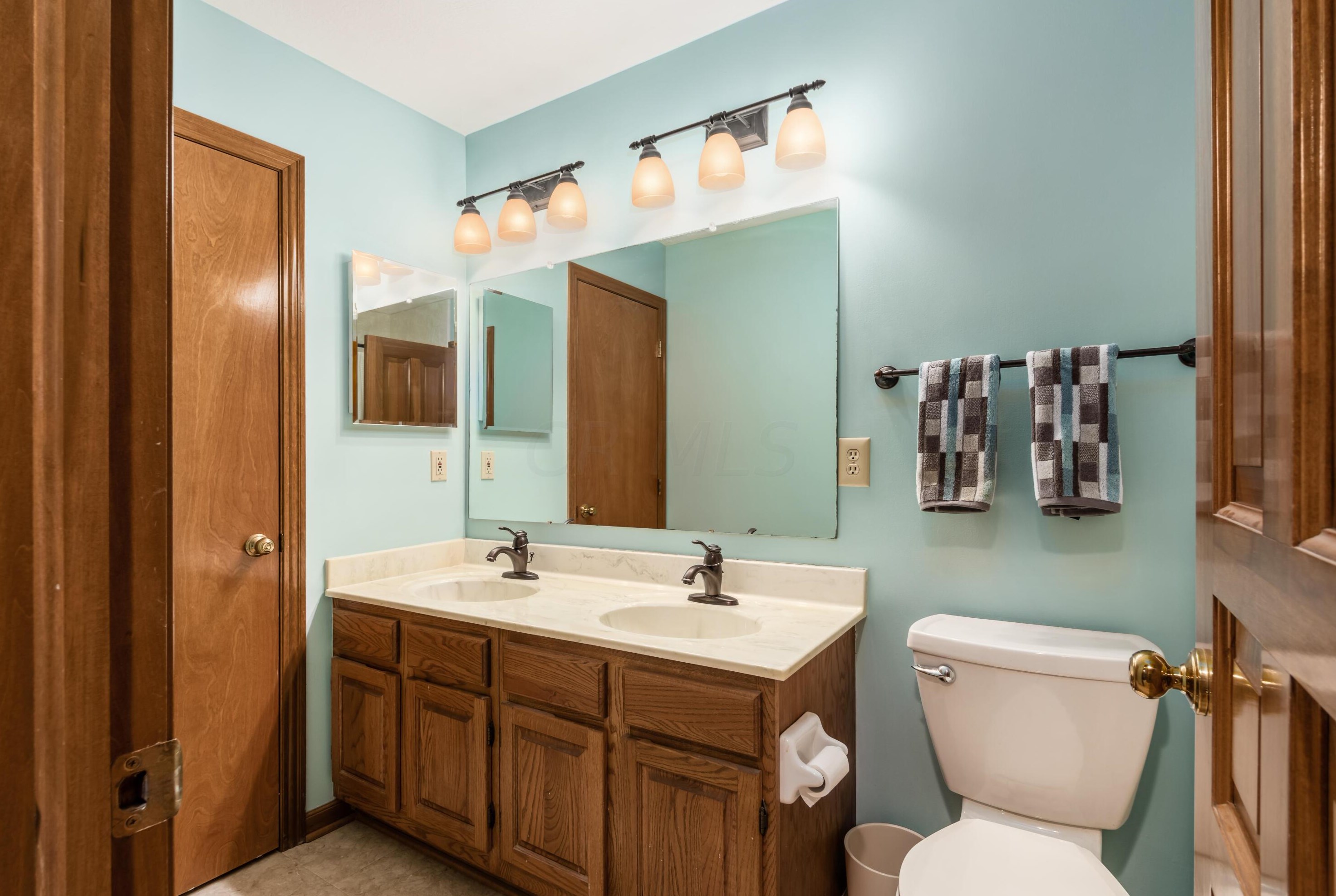 359 Windcroft Dr, Westerville OH  43082-6219 exterior