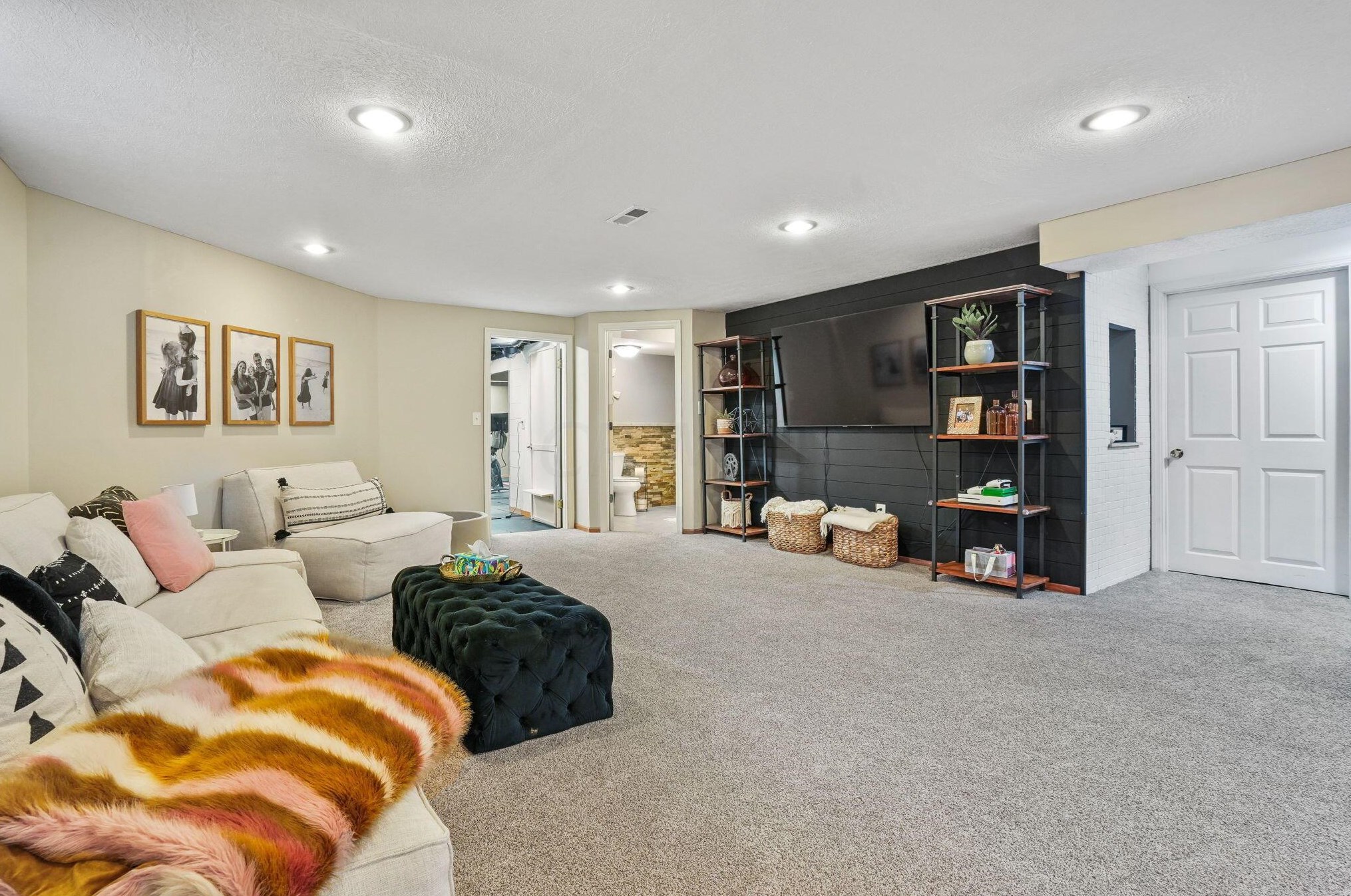 400 Bailey Pl, Columbus OH  43235-4632 exterior