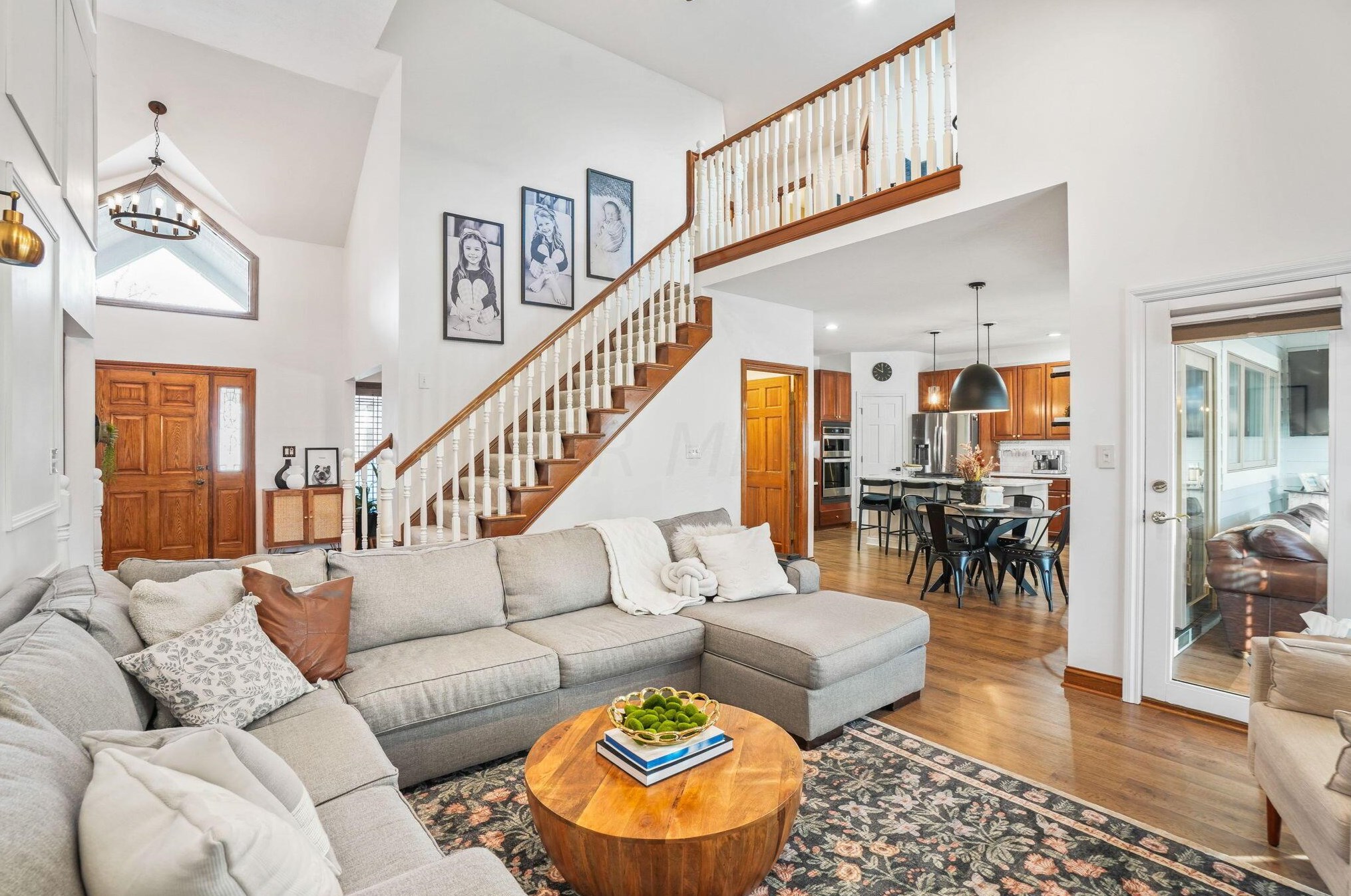 400 Bailey Pl, Columbus OH  43235-4632 exterior