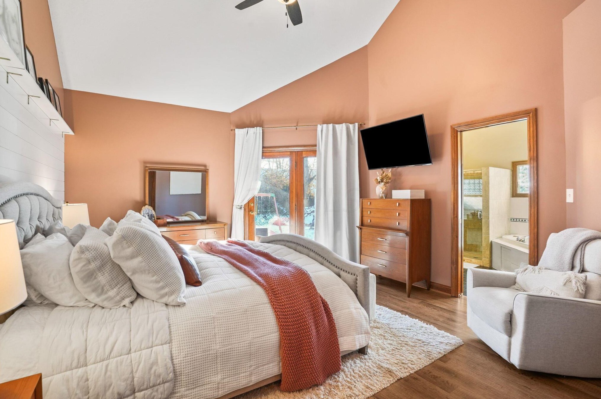 400 Bailey Pl, Columbus OH  43235-4632 exterior