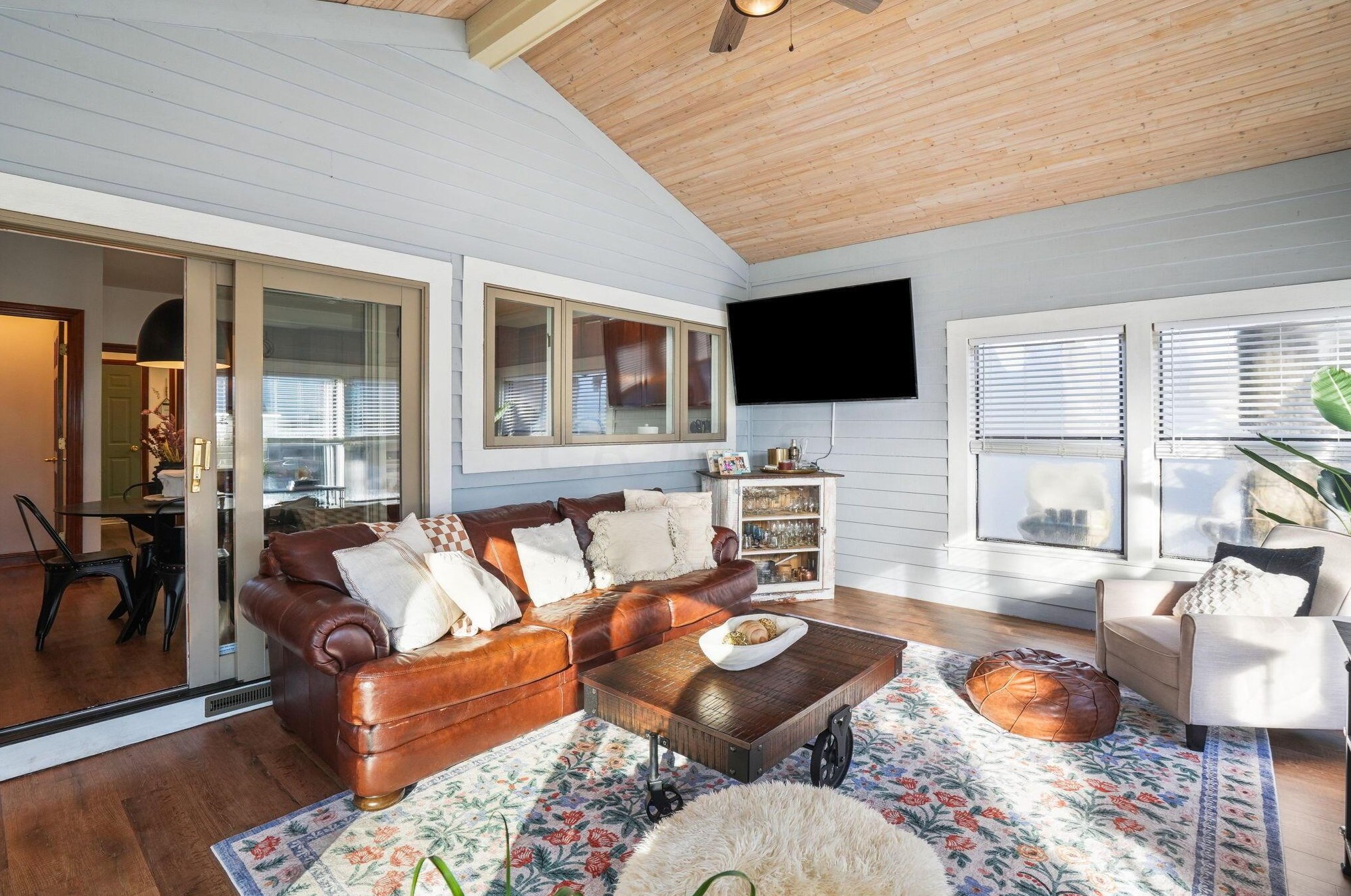 400 Bailey Pl, Columbus OH  43235-4632 exterior