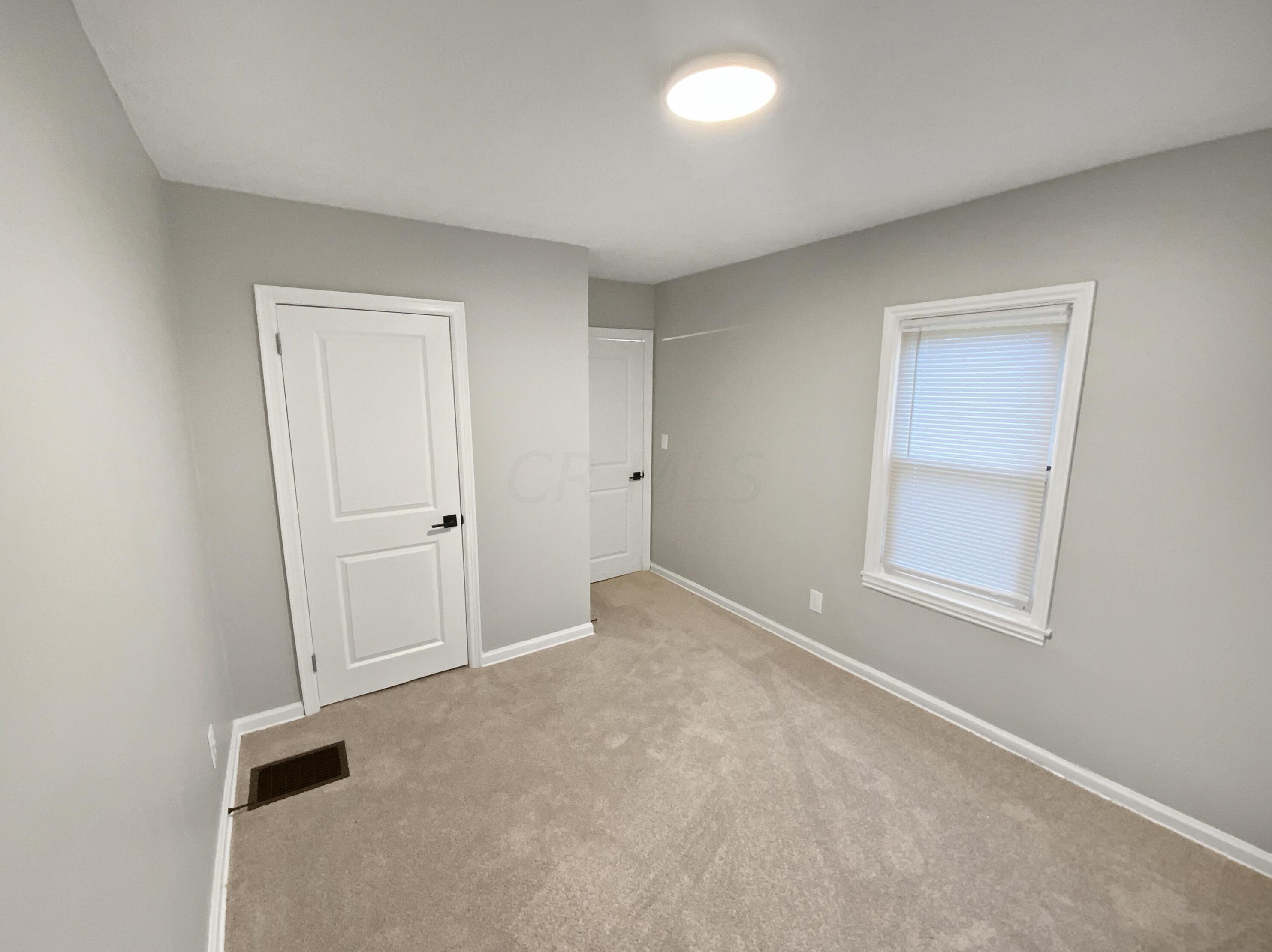 484 Royal Forest Blvd, Columbus OH  43214-1810 exterior