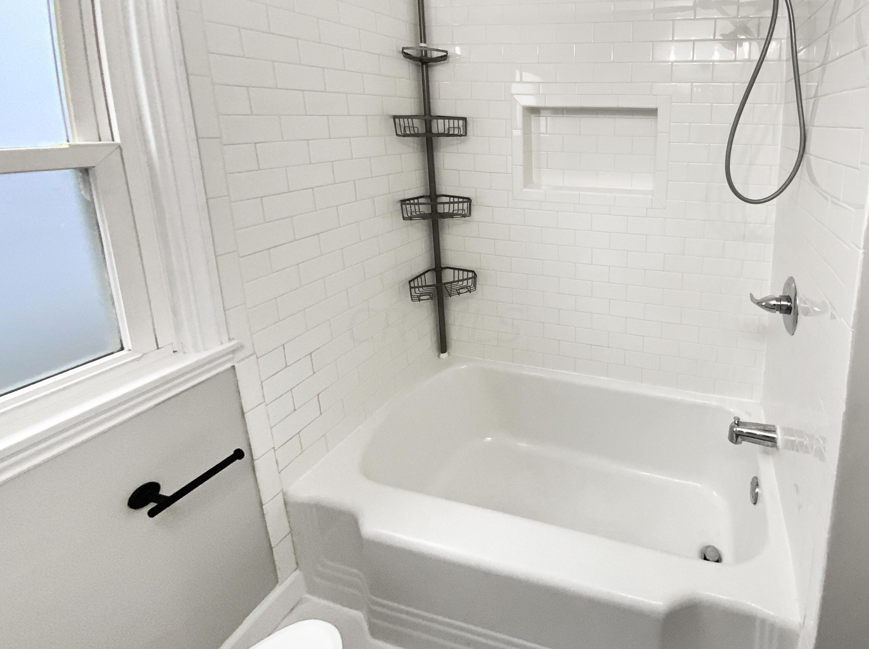 484 Royal Forest Blvd, Columbus OH  43214-1810 exterior