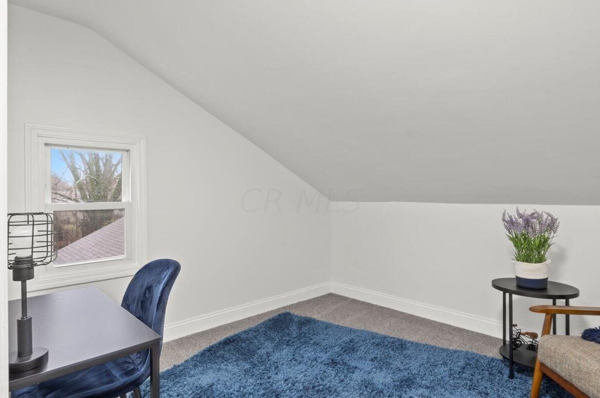 1063 Northridge Rd, Columbus OH  43224-2739 exterior