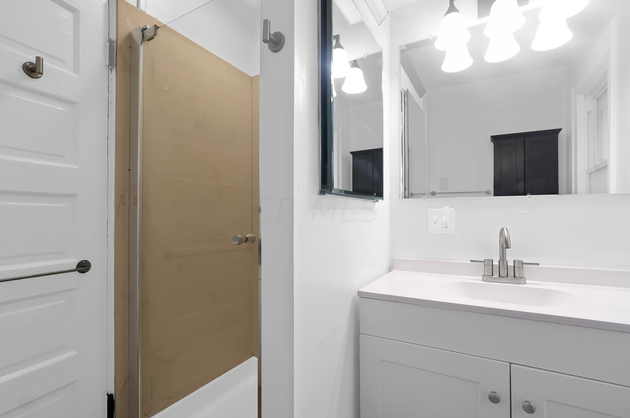 199 Markison Ave, Columbus OH 43207-1131 exterior