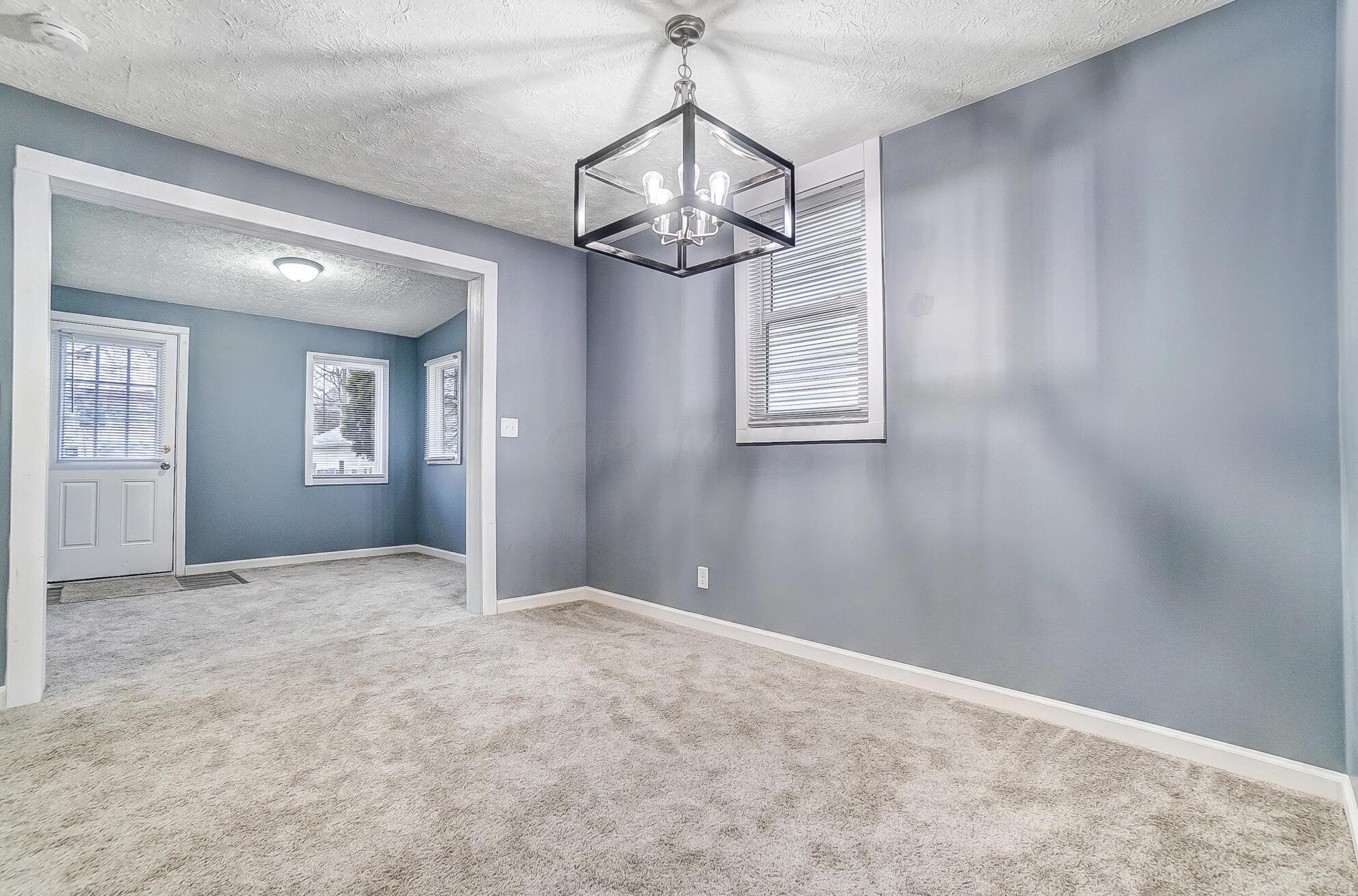 881 Gilbert St, Columbus OH 43206-1520 exterior