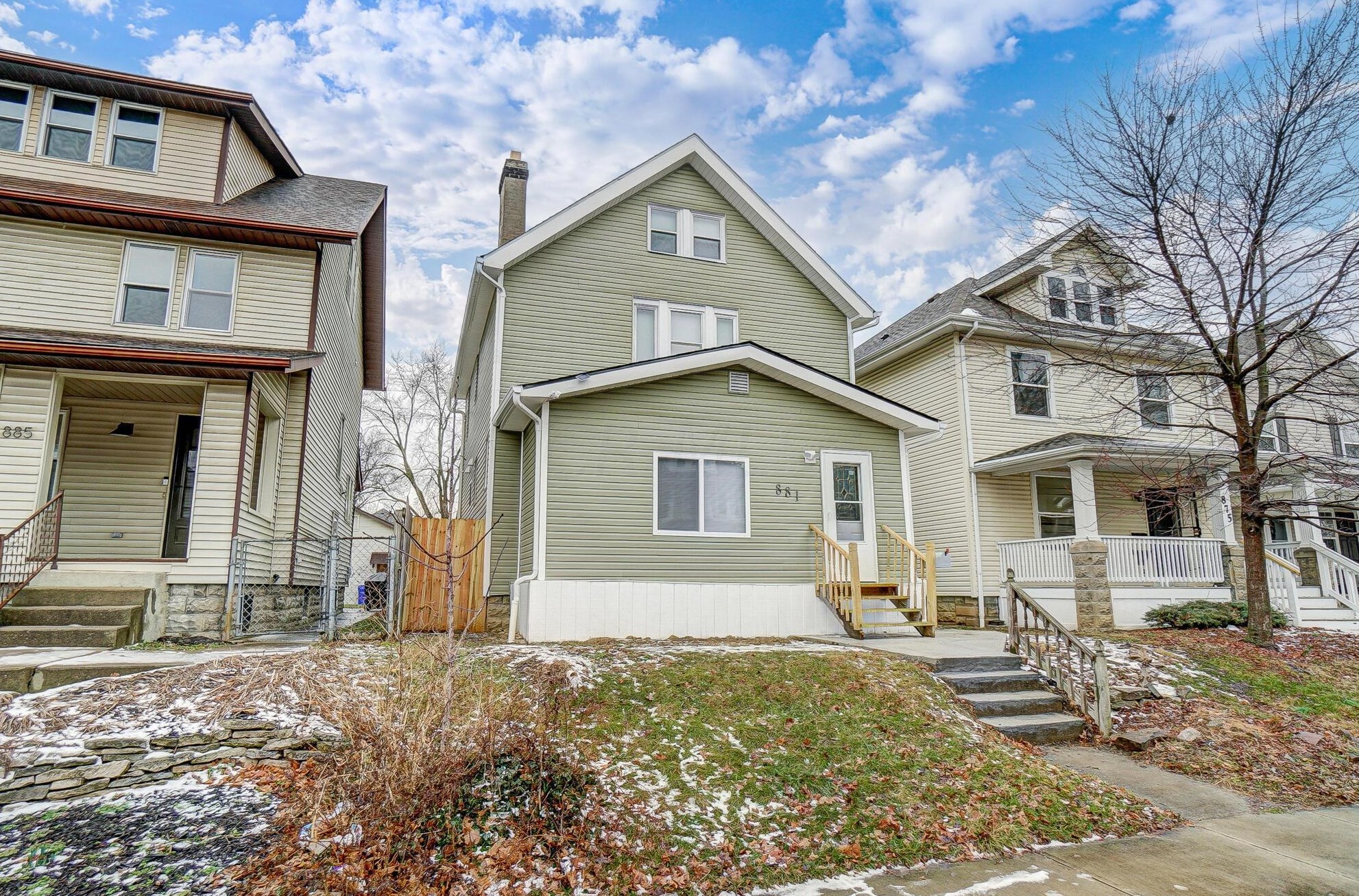 881 Gilbert St, Columbus OH 43206-1520 exterior