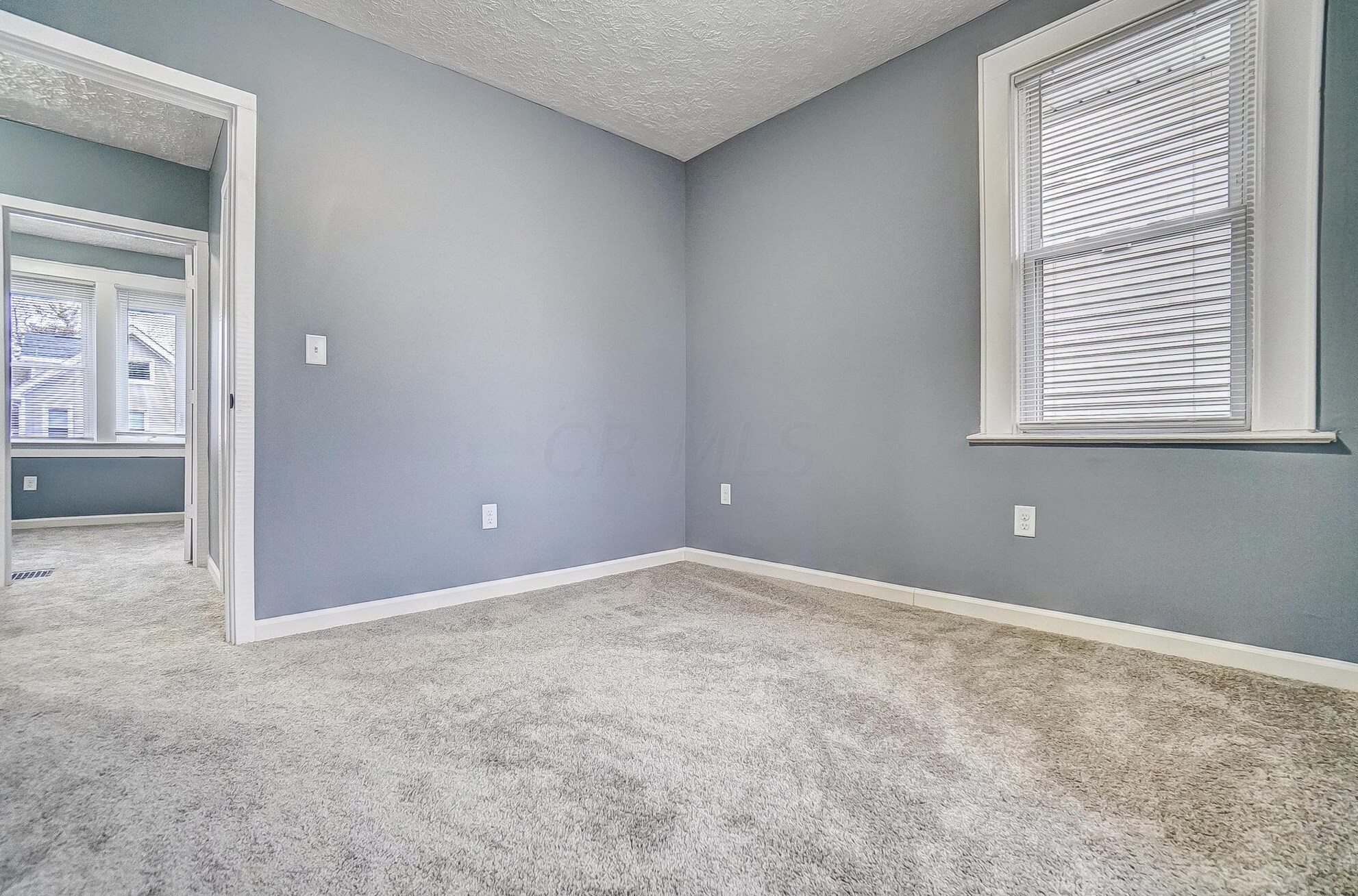 881 Gilbert St, Columbus OH 43206-1520 exterior