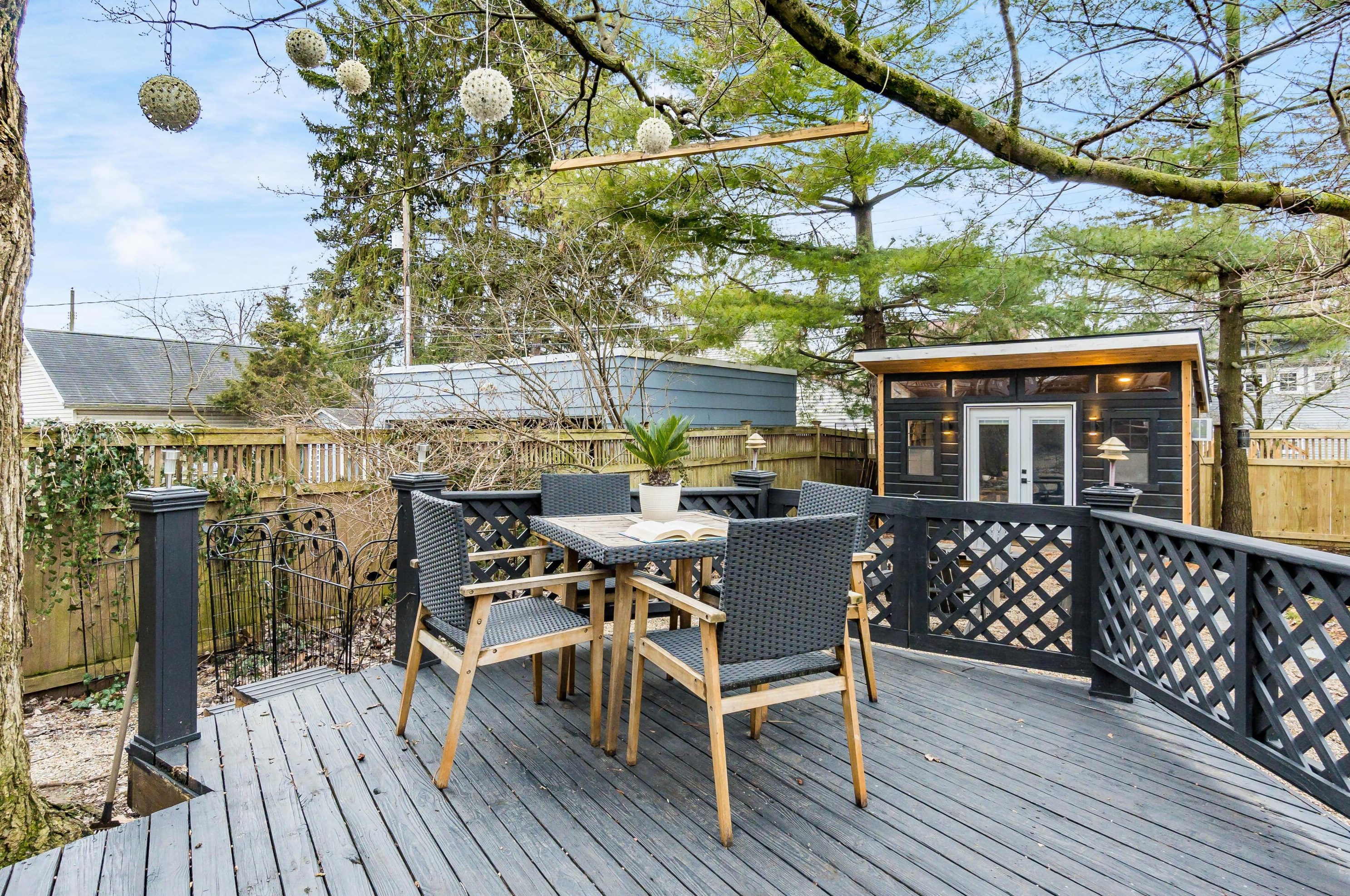 47 Ardmore Rd, Columbus OH  43209-1446 exterior