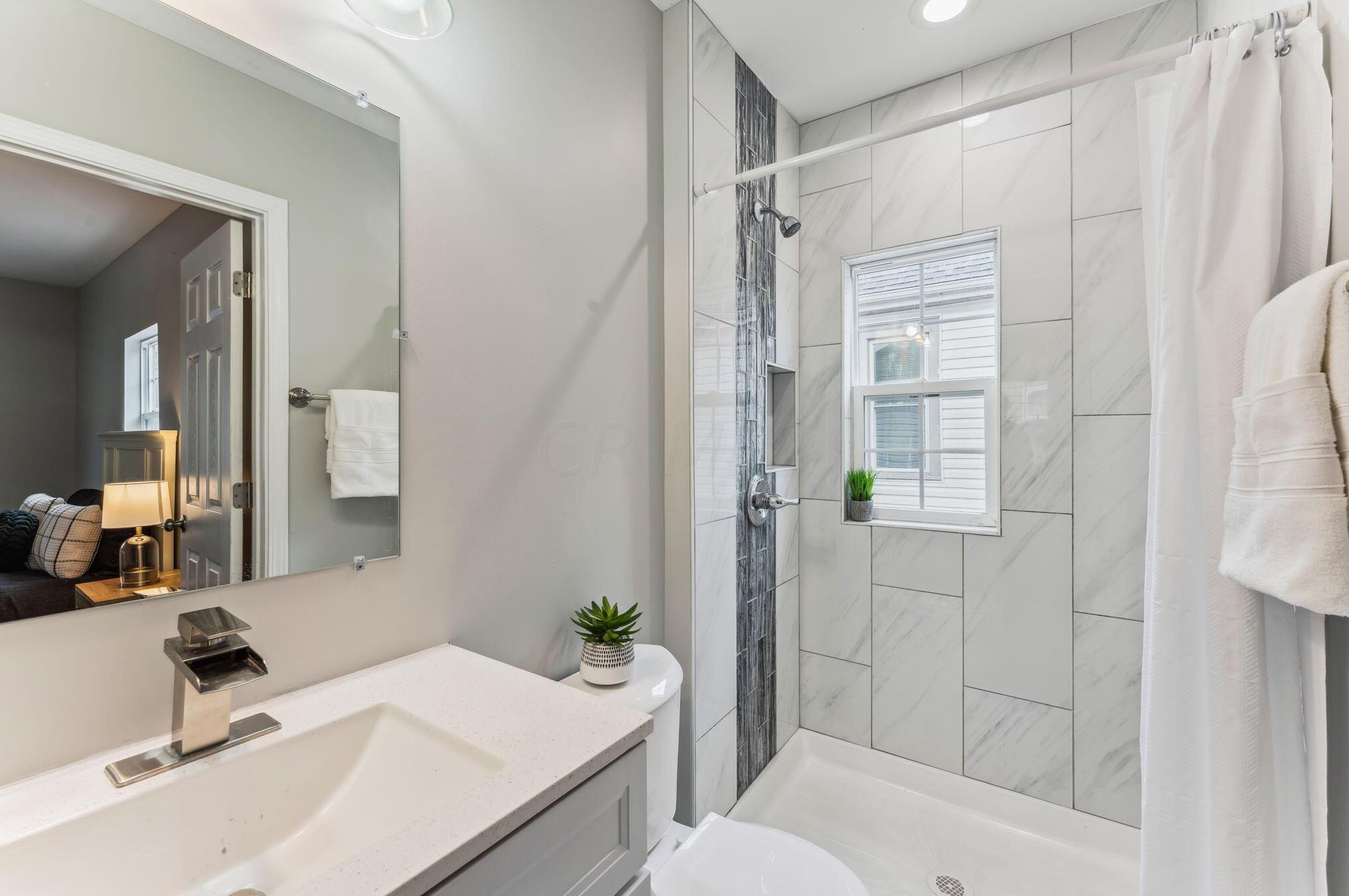 72 Eureka Ave, Columbus OH  43204-3200 exterior