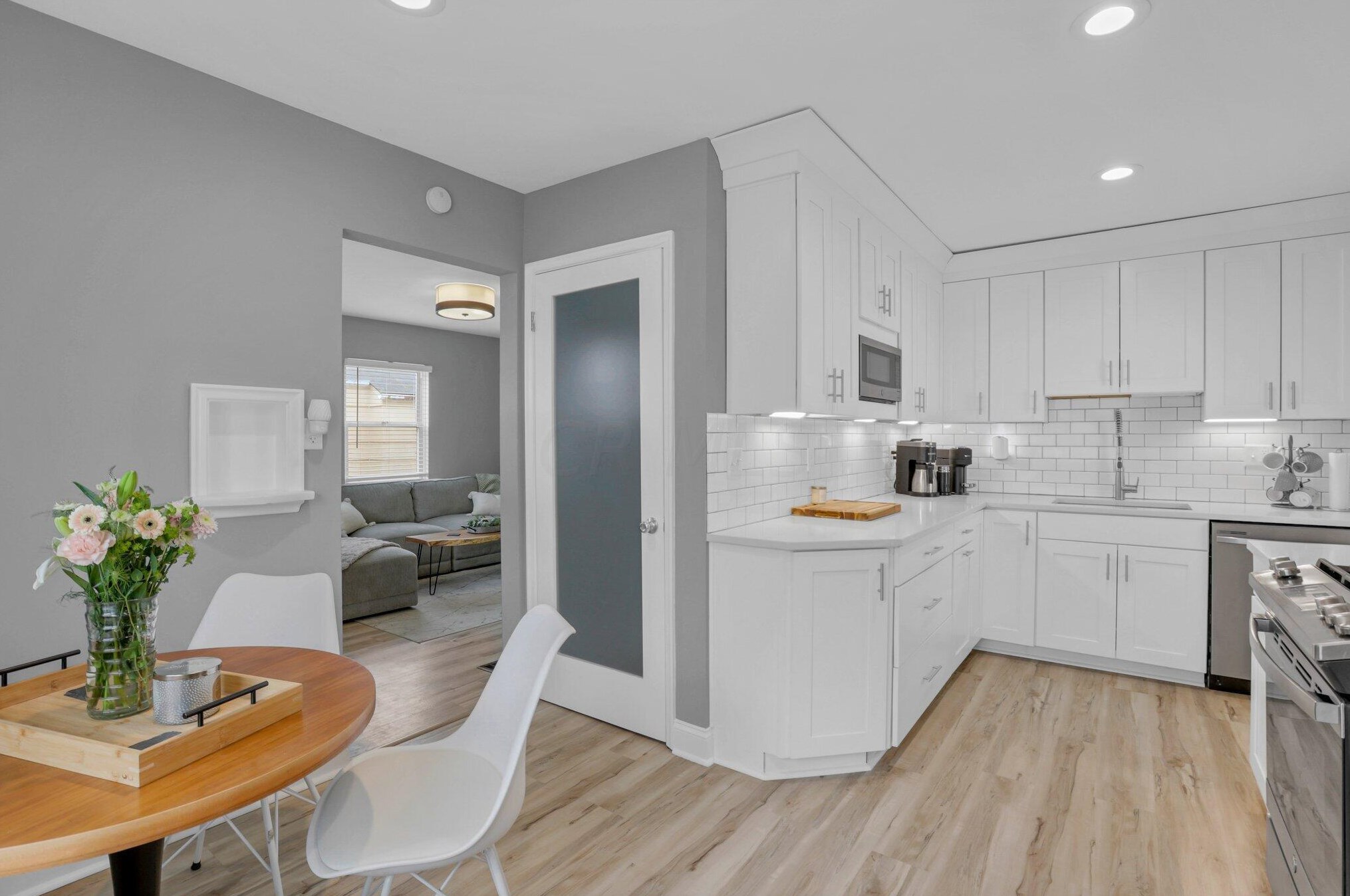 78 Stanton Ave, Columbus OH  43085-3922 exterior