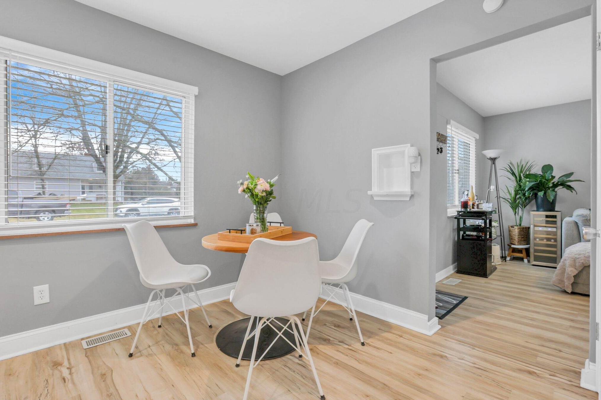 78 Stanton Ave, Columbus OH  43085-3922 exterior