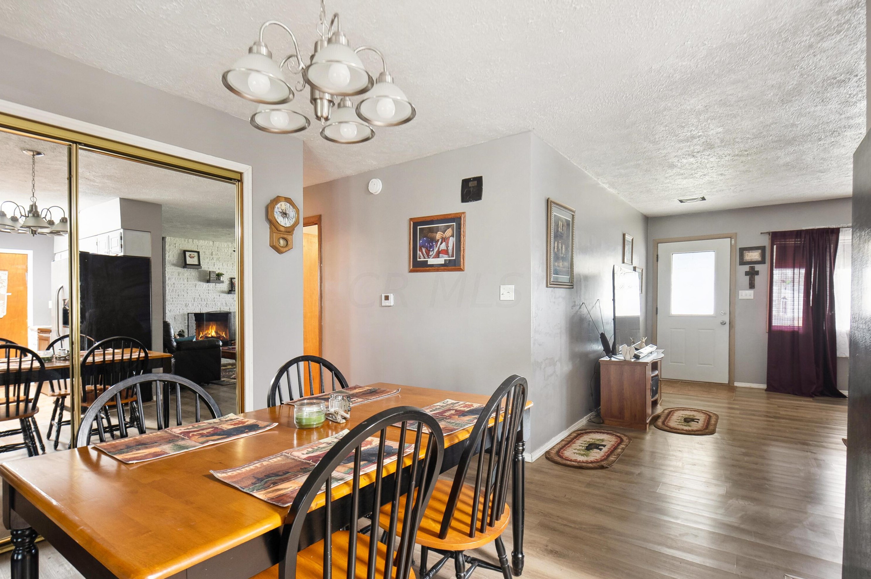 355 Lewis Rd, Circleville OH  43113-1322 exterior