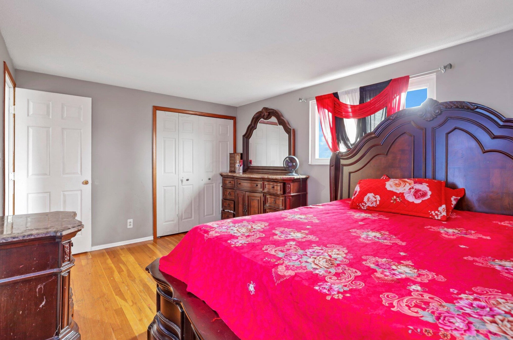 2227 Balmoral Rd, Columbus OH  43229-5734 exterior