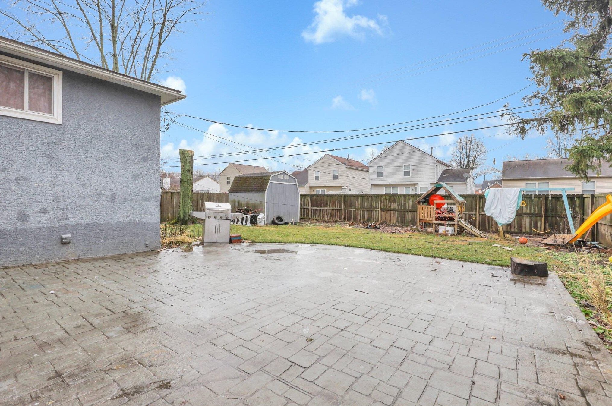 2227 Balmoral Rd, Columbus OH  43229-5734 exterior