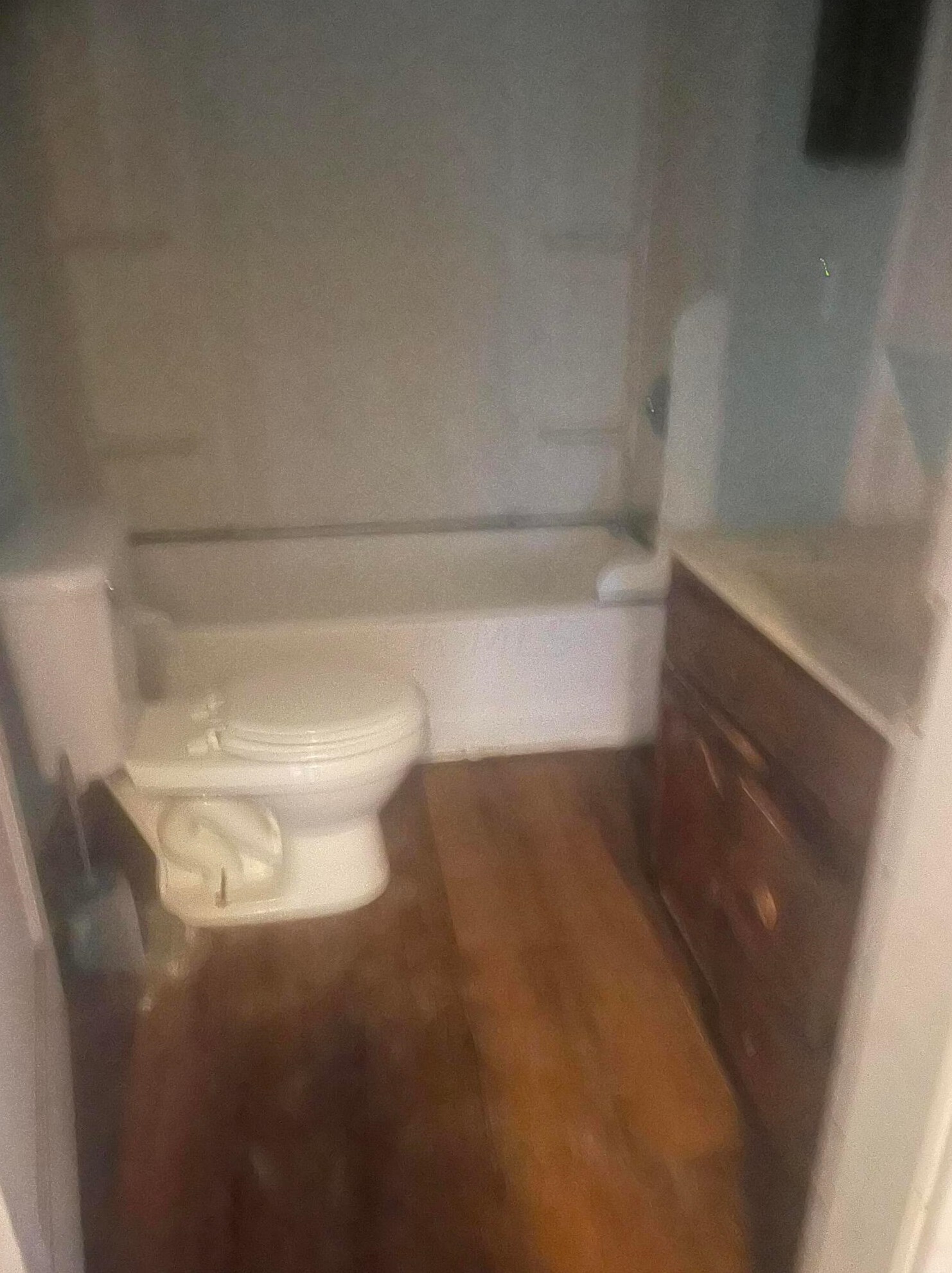 549 Eureka Ave, Columbus OH  43204-3441 exterior