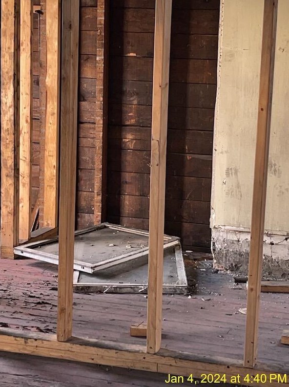 441 Monroe Ave, Columbus OH  43203-1340 exterior